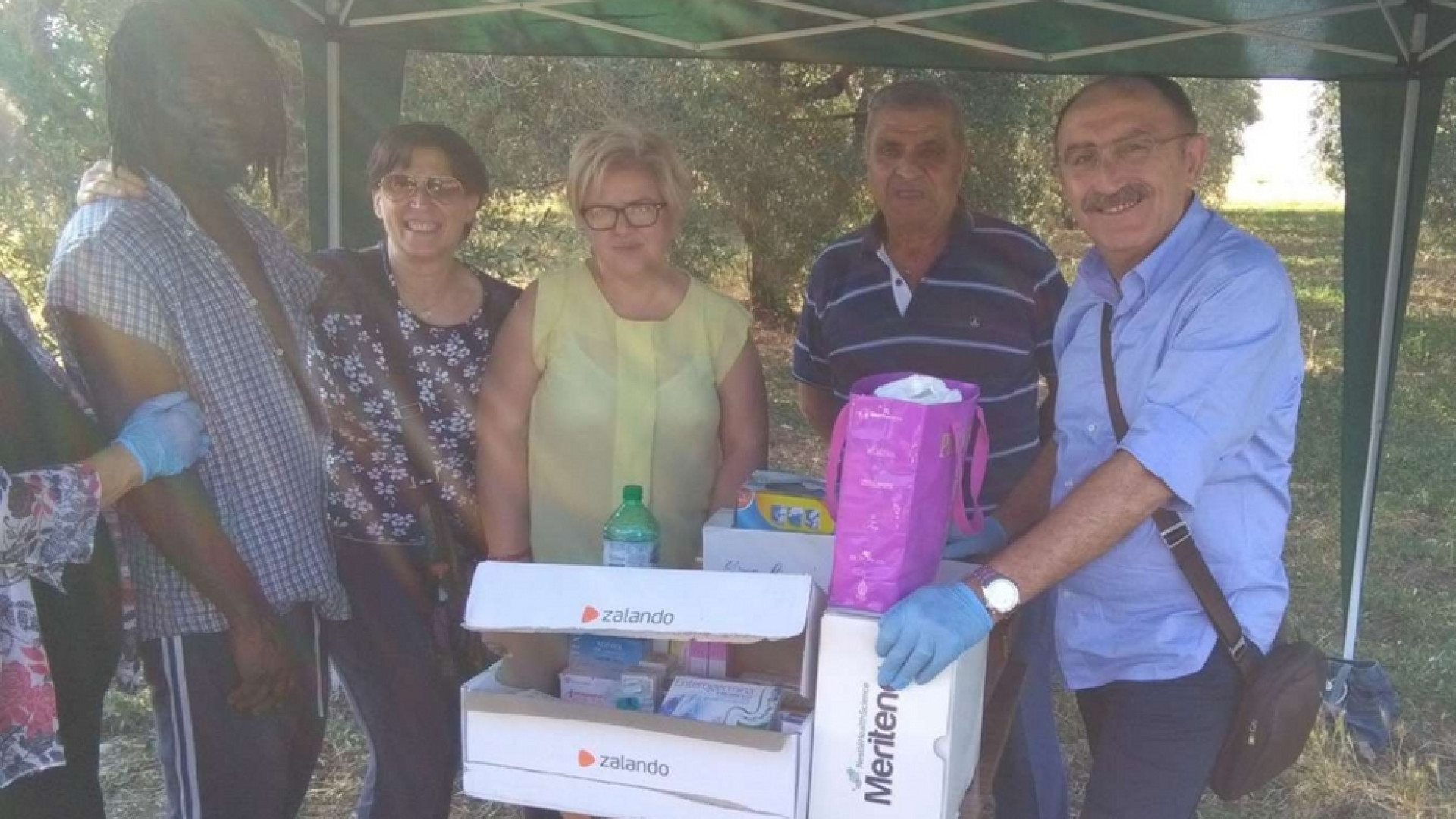 Immagine di Da medico nei ghetti foggiani degli immigrati a volontario Covid al Nord