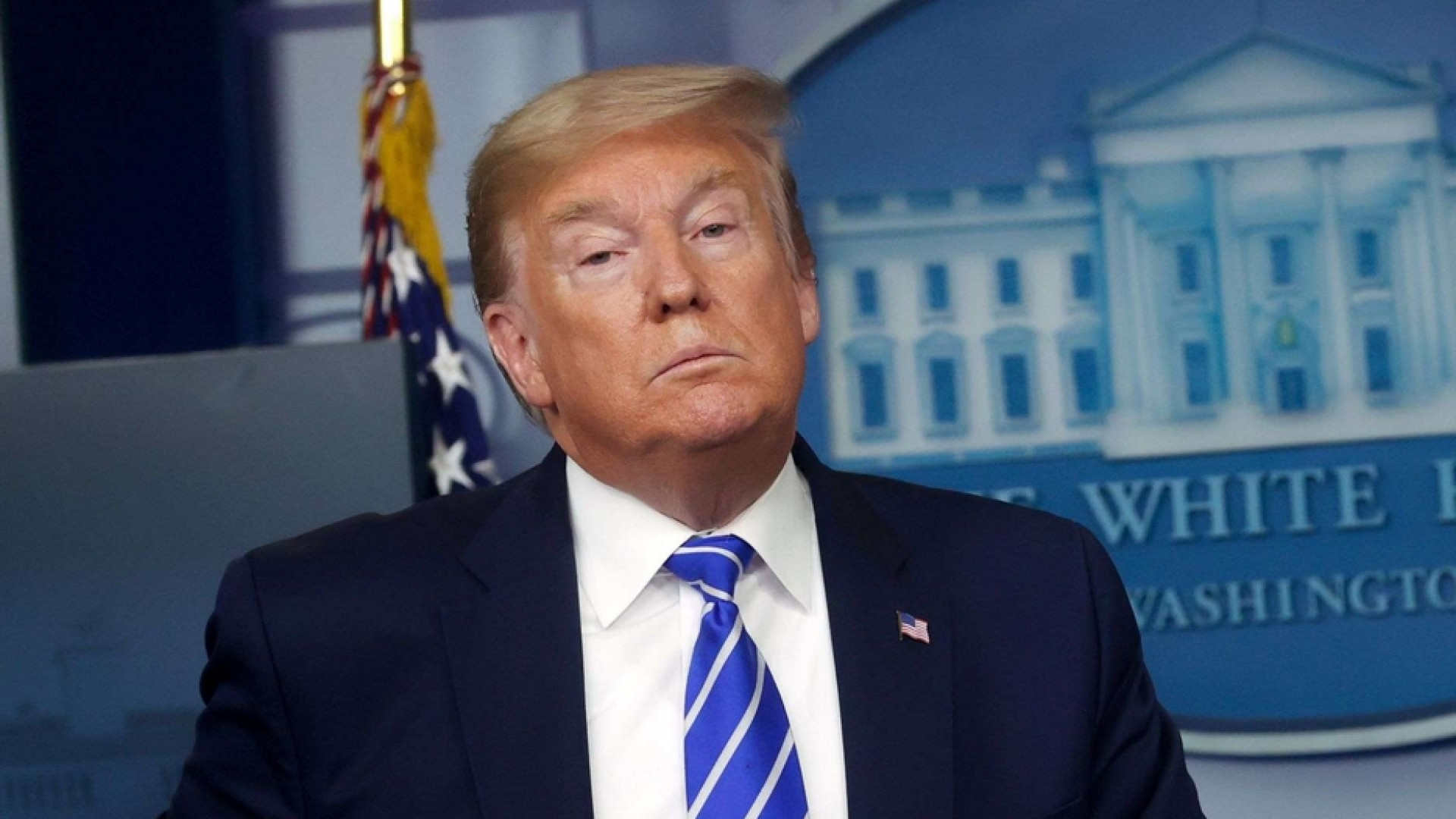 Immagine di Trump: per i contagiati sole e disinfettanti. Allarme dei medici