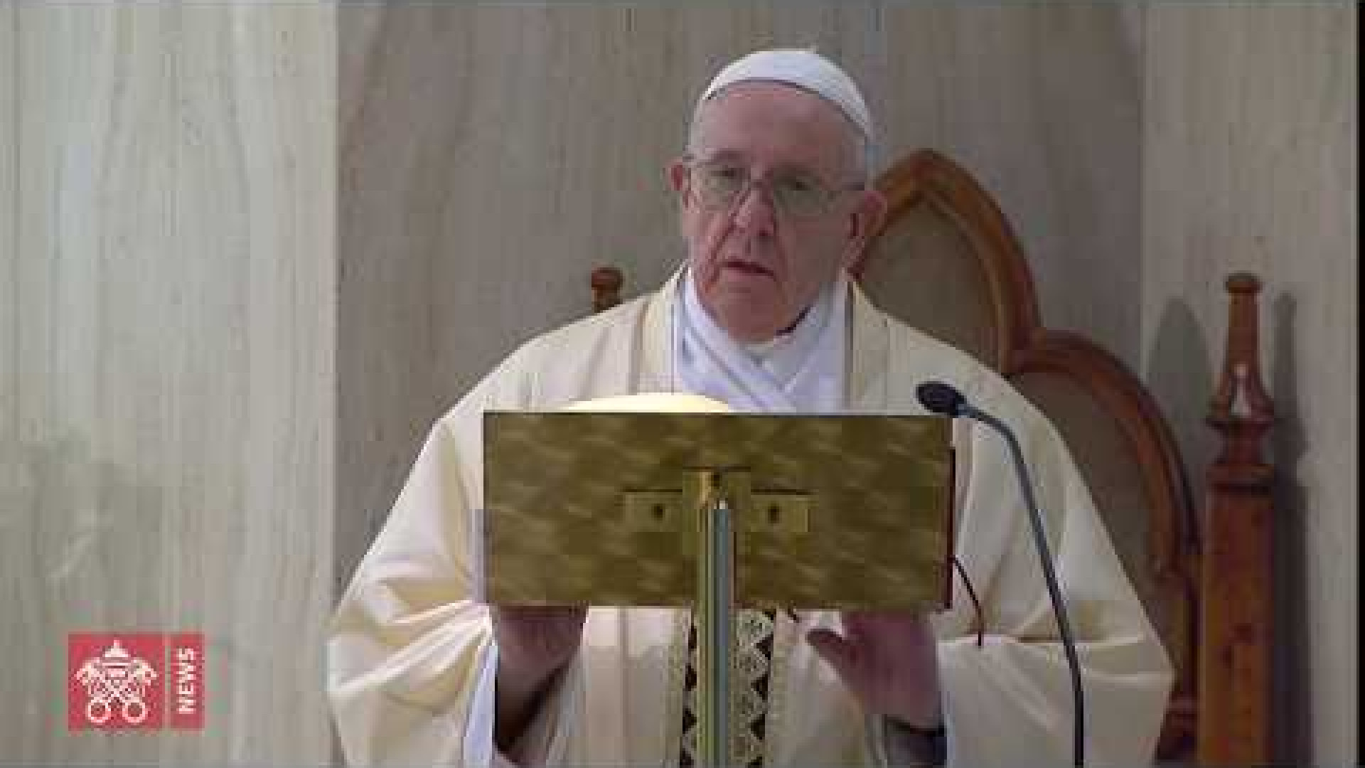Immagine di Il Papa prega per gli insegnanti e gli studenti