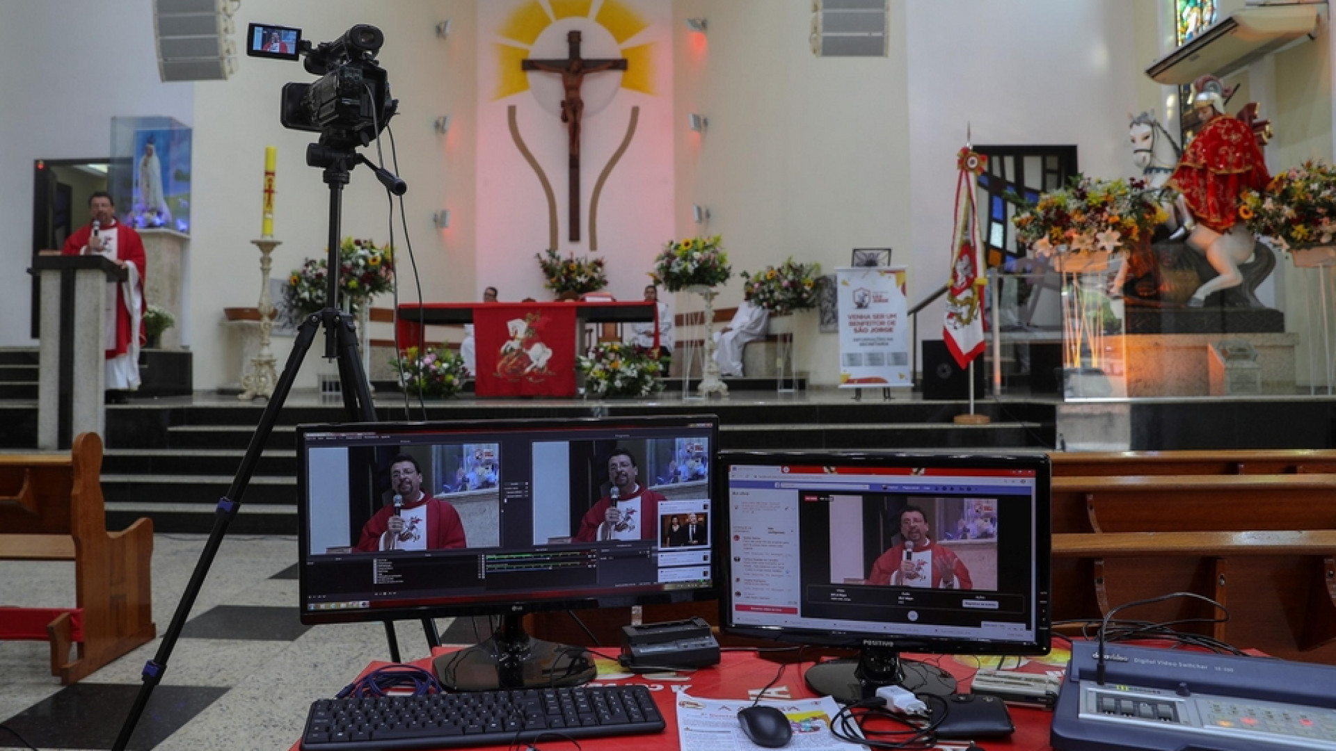 Immagine di Messe online e variabile gnostica