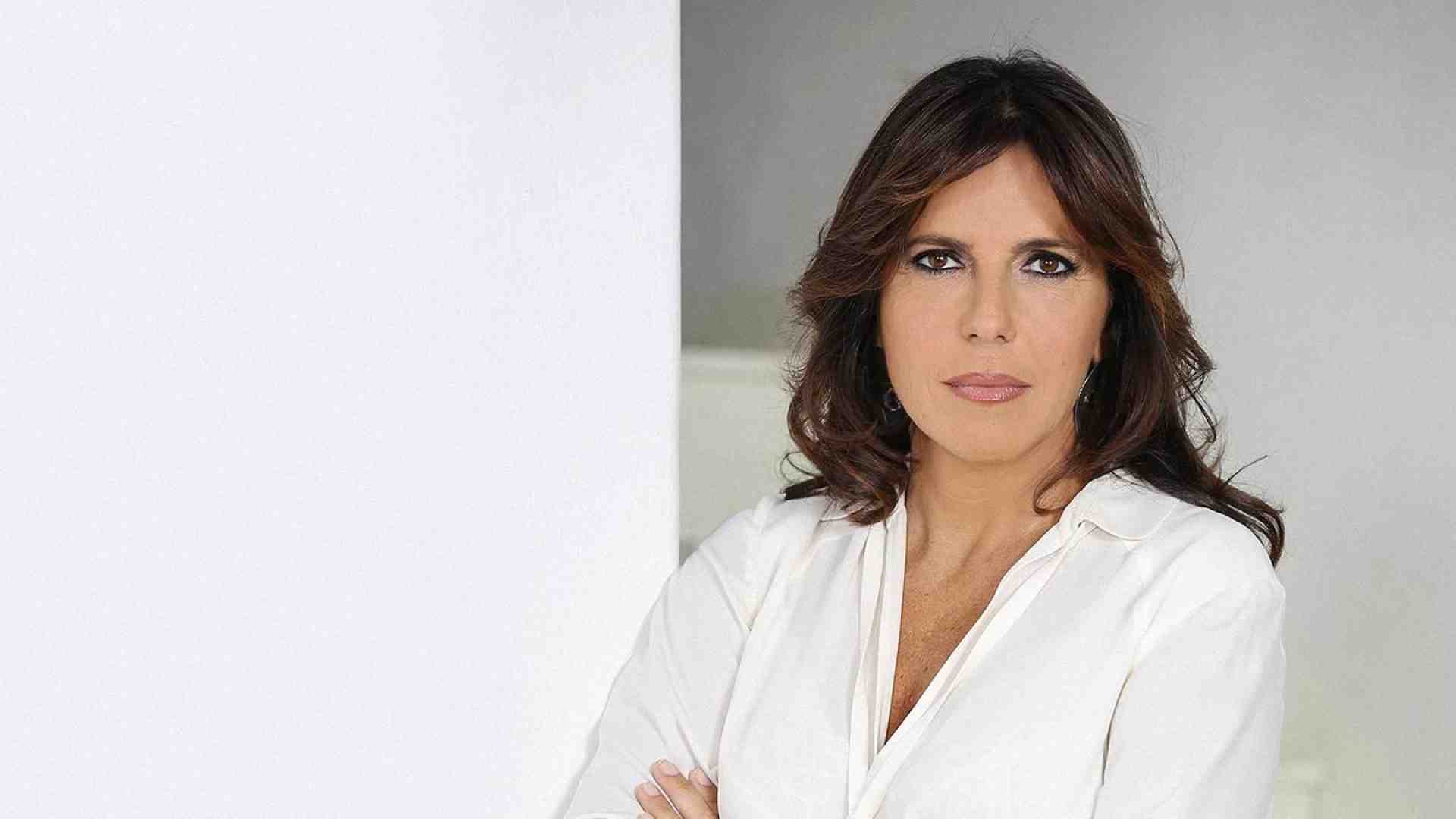 Immagine di Di nuovo c’è il titolo, ma il teatrino è il solito