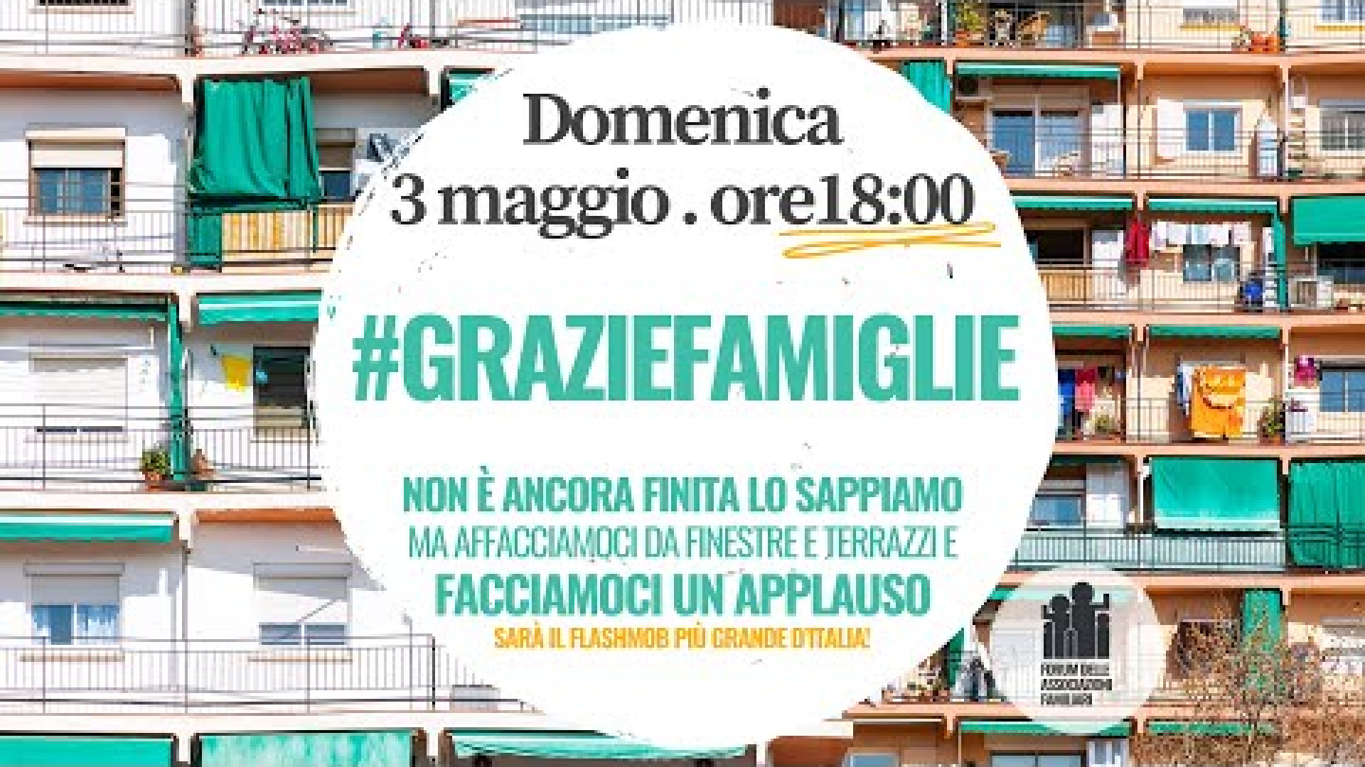 Immagine di Il flash mob delle famiglie per ringraziare mamme, papà, figli, nonni...