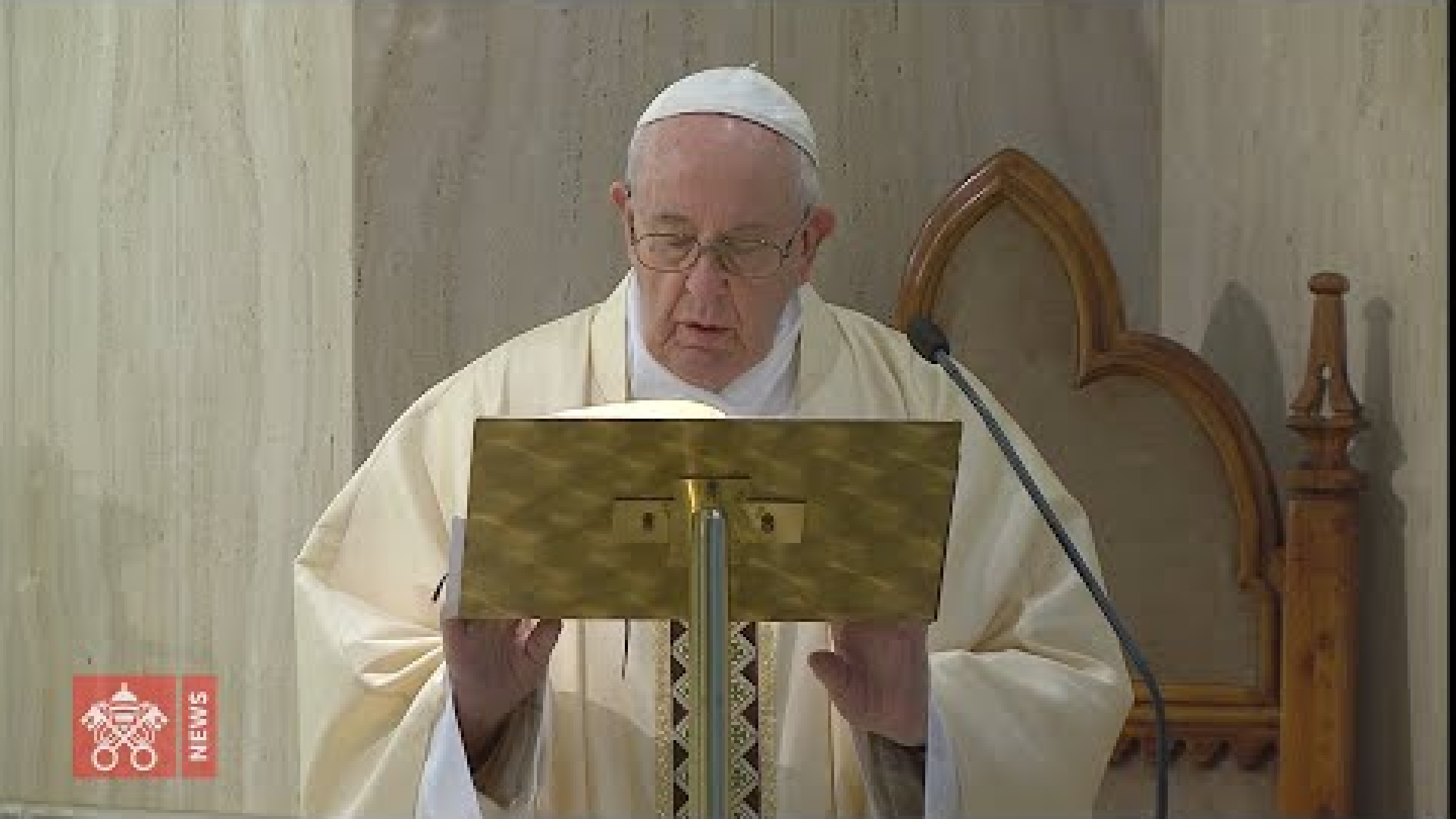 Immagine di Il Papa prega per gli artisti: senza il bello non si può capire il Vangelo