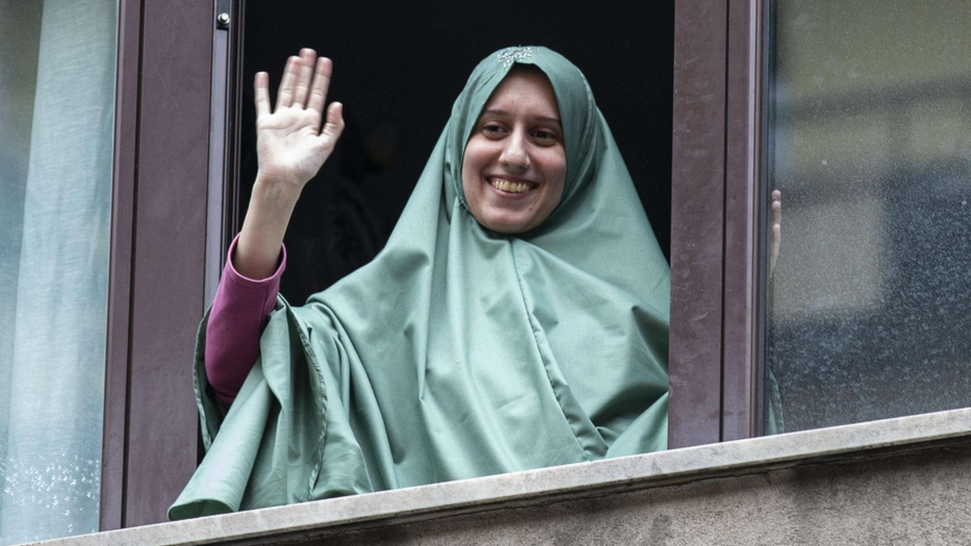 Immagine di Silvia Romano, odio social su riscatto e conversione. Bassetti: nostra figlia