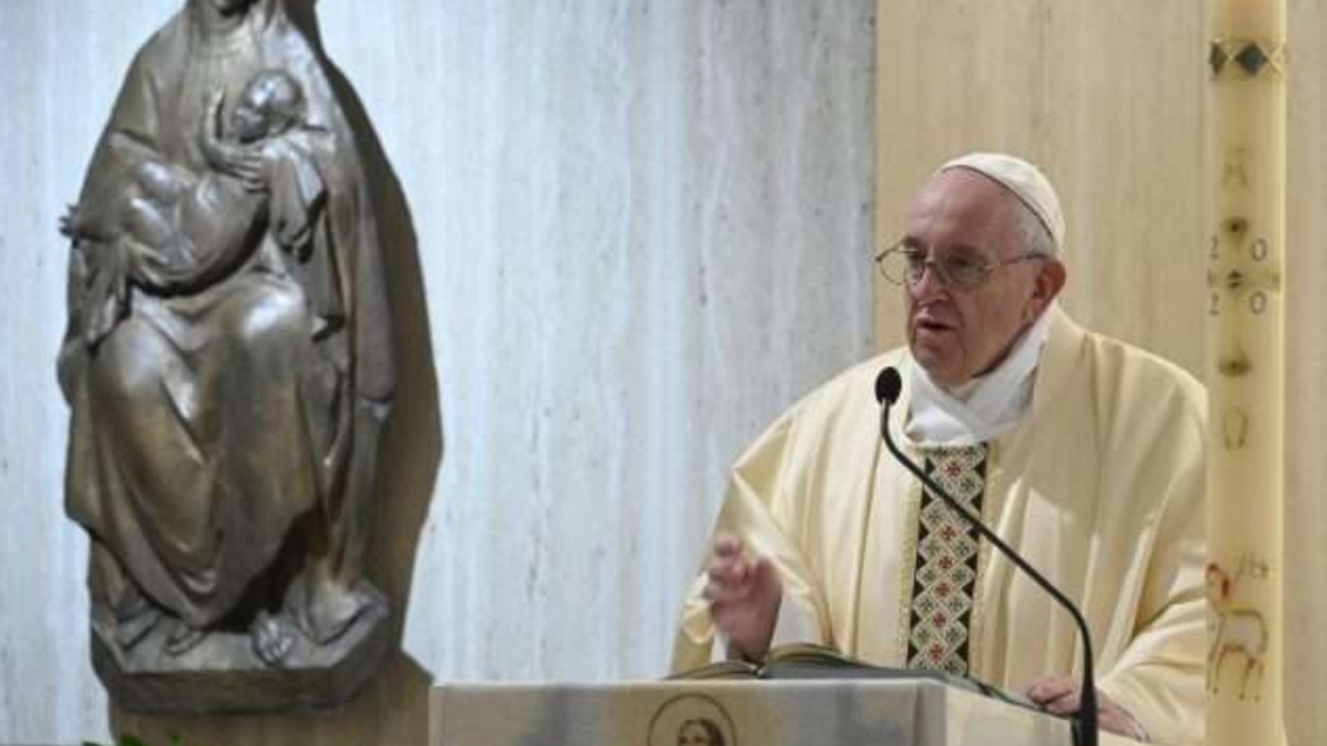 Immagine di Il Papa prega per studenti e insegnanti