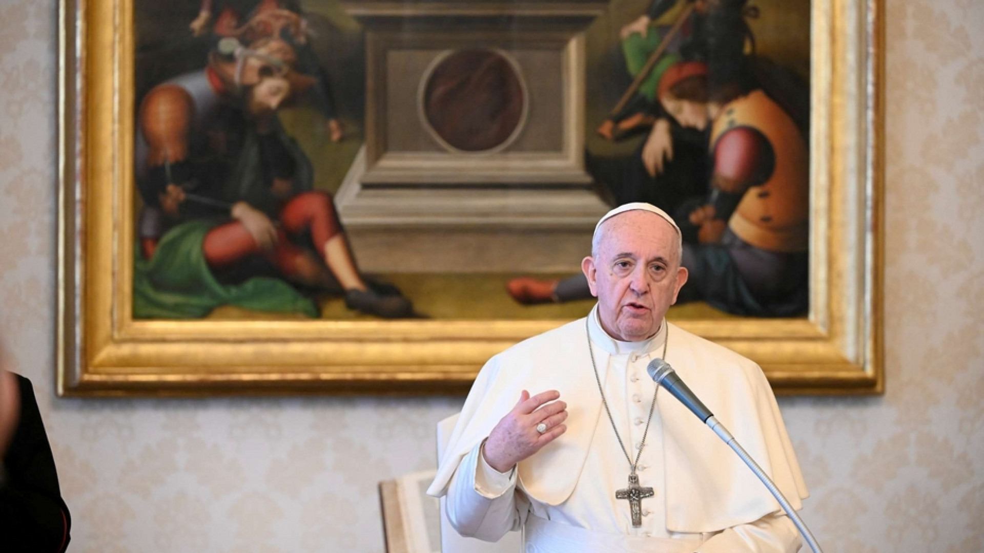 Immagine di Il Papa: con noi Dio ha la pazienza e la tenerezza di un papà e di una mamma