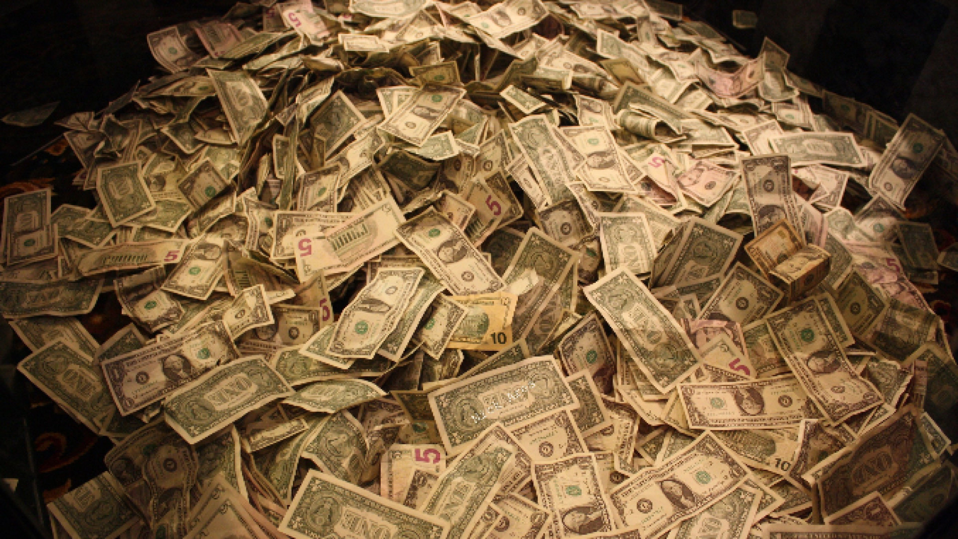 Immagine di Il debito globale sta esplodendo