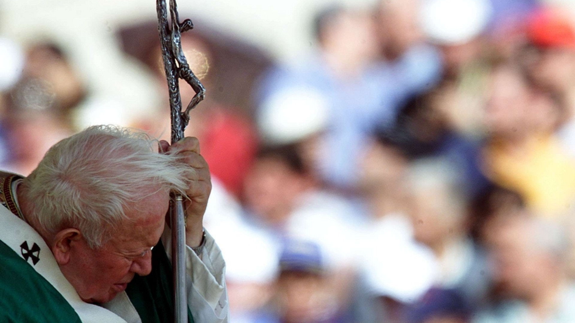 Immagine di Nella liturgia abbracciava il mondo guardando al cielo