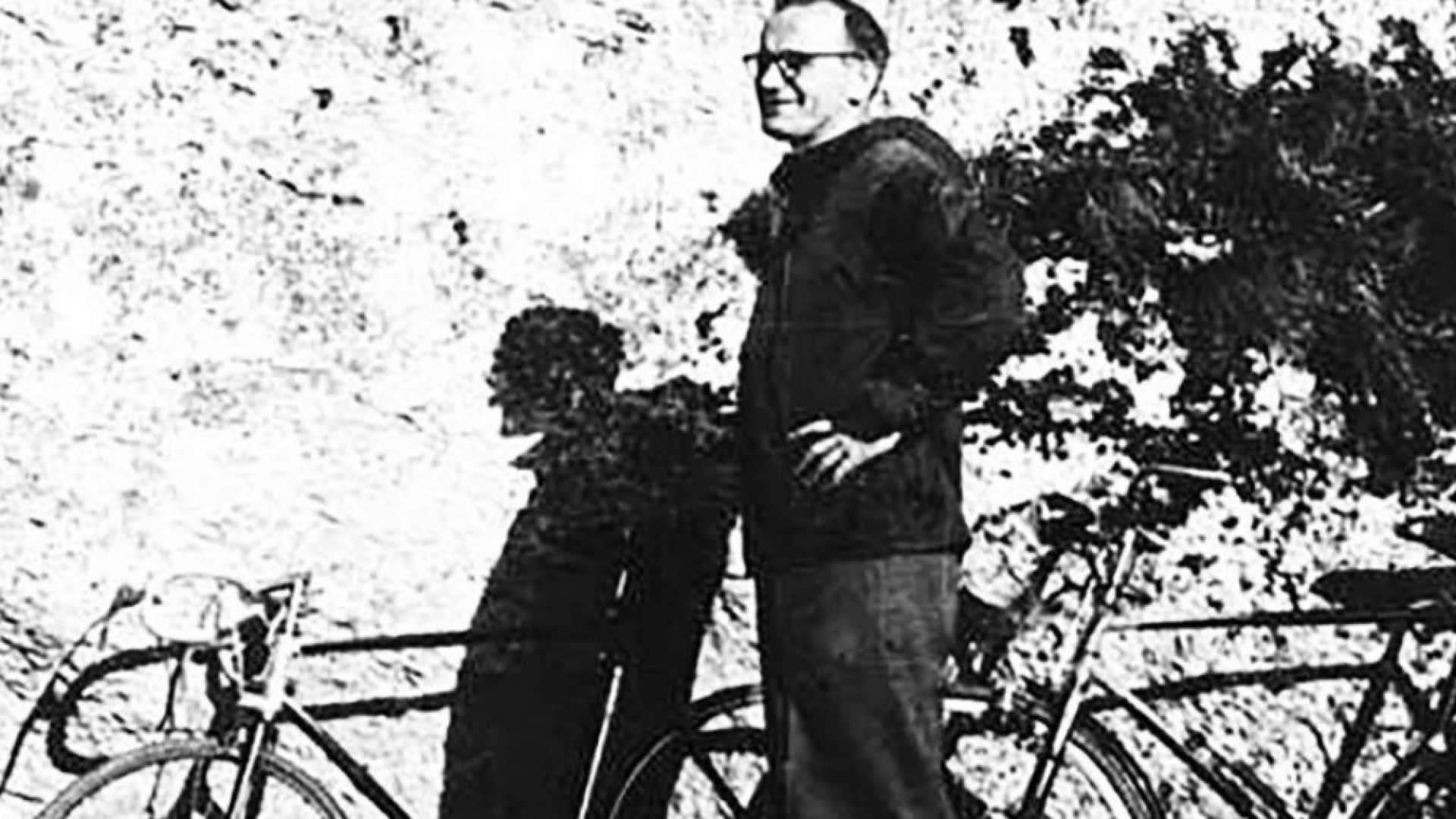 Immagine di Don Karol, in bici fino a Cremona