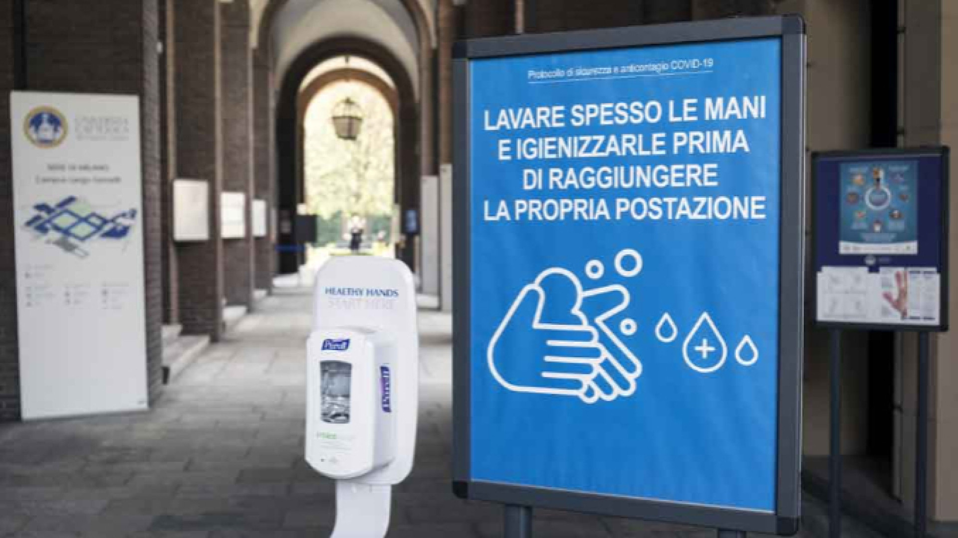 Immagine di Manovra da 1,6 milioni di euro a favore degli studenti