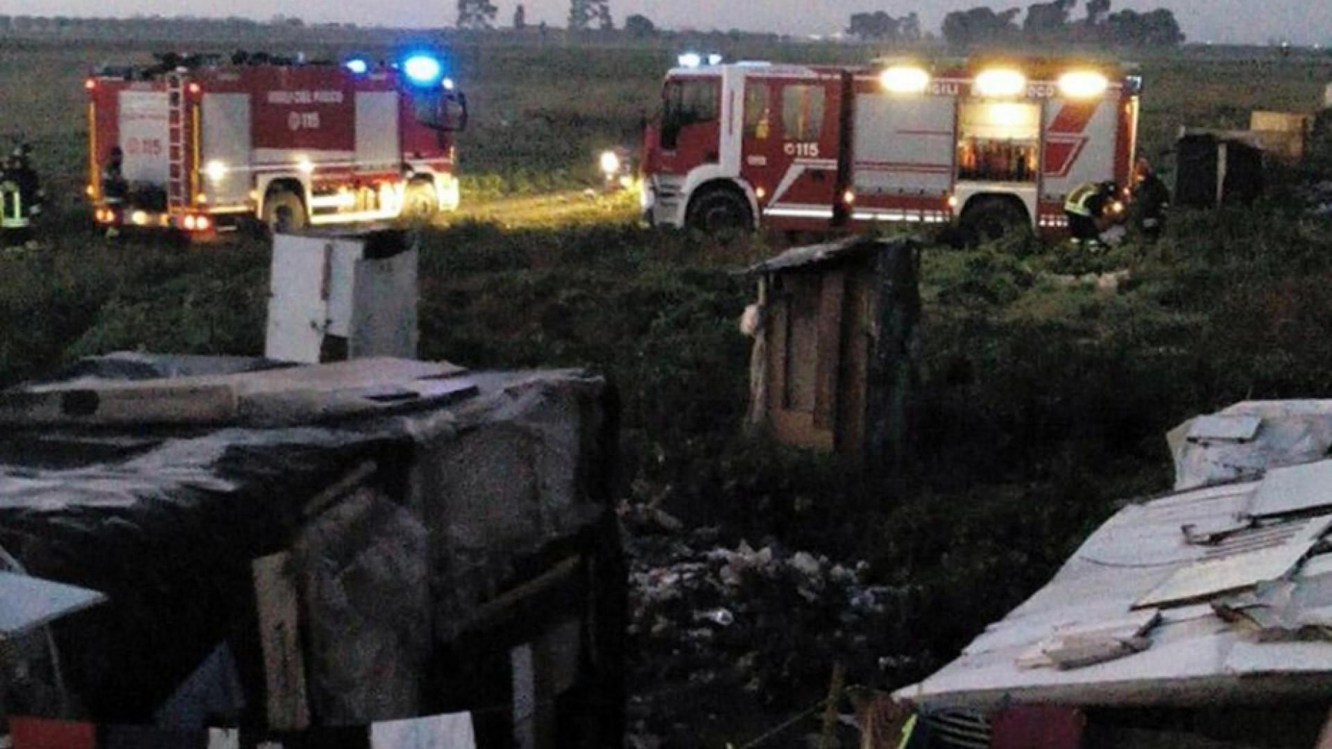 Immagine di Nuovo incendio nel ghetto di "Borgo Mezzanone", il sesto in un anno e mezzo