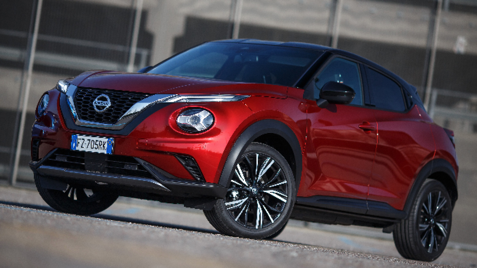 Immagine di Nissan Juke 2020, ora è meno strana e più adulta