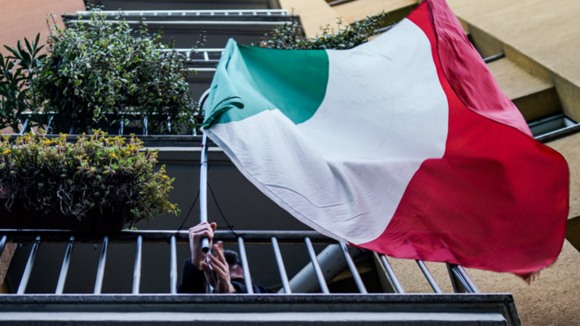 Immagine di Quel tricolore meriterebbe più rispetto e più amore da parte di tutti