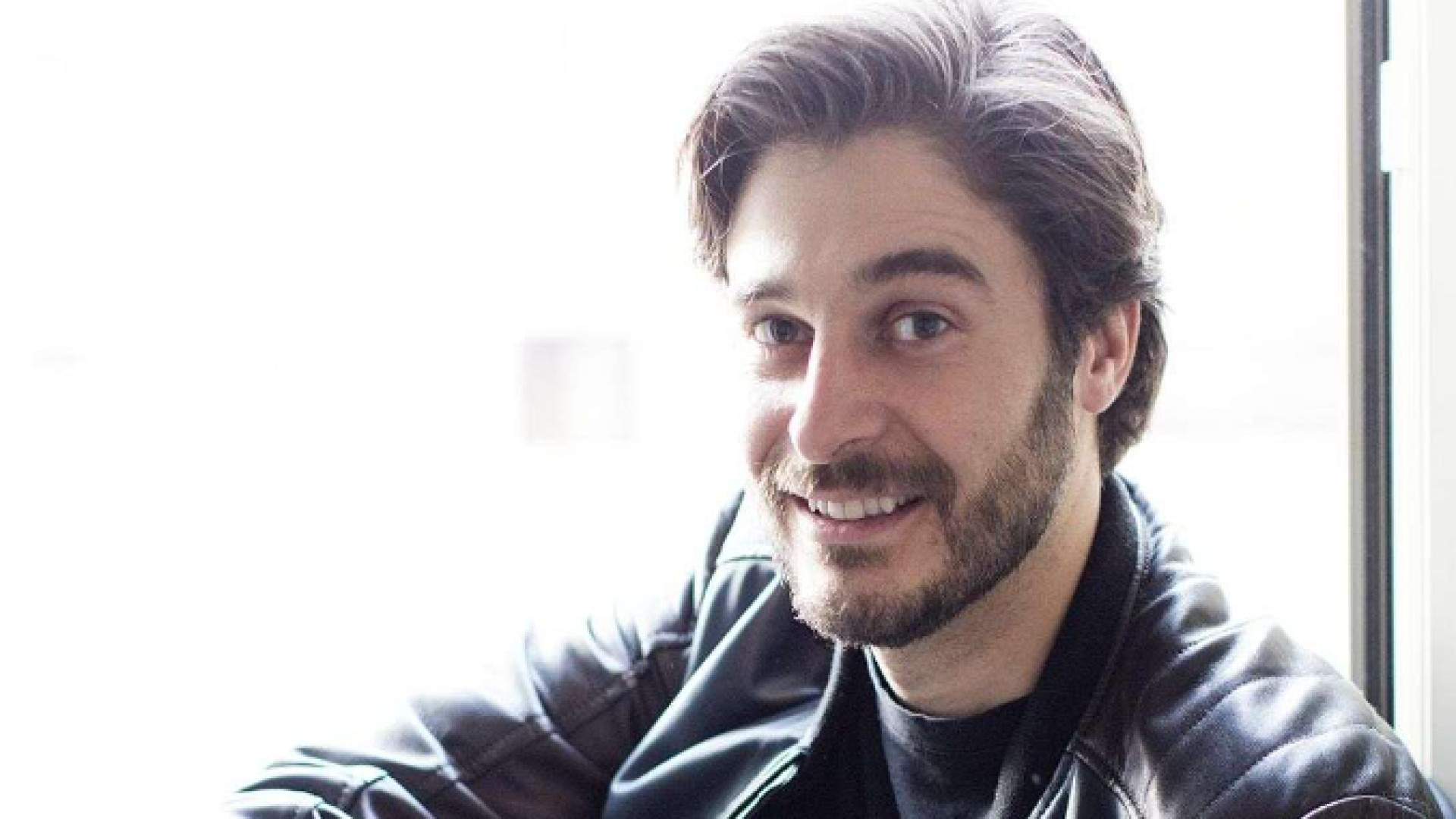 Immagine di Lino Guanciale: «Torno sul set, ma gli altri?»