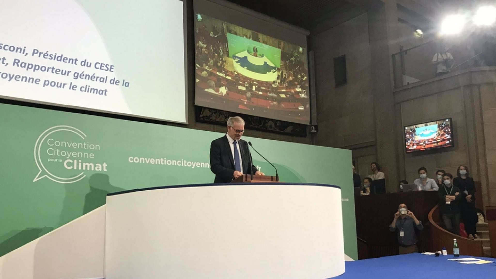 Immagine di Assise per la transizione ecologica, la Francia riparte da 150 cittadini