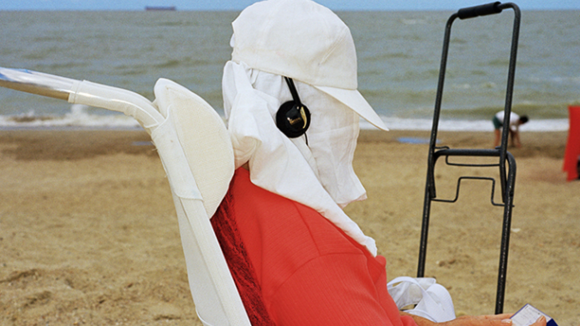 Immagine di La vita stravagante delle spiagge di Martin Parr