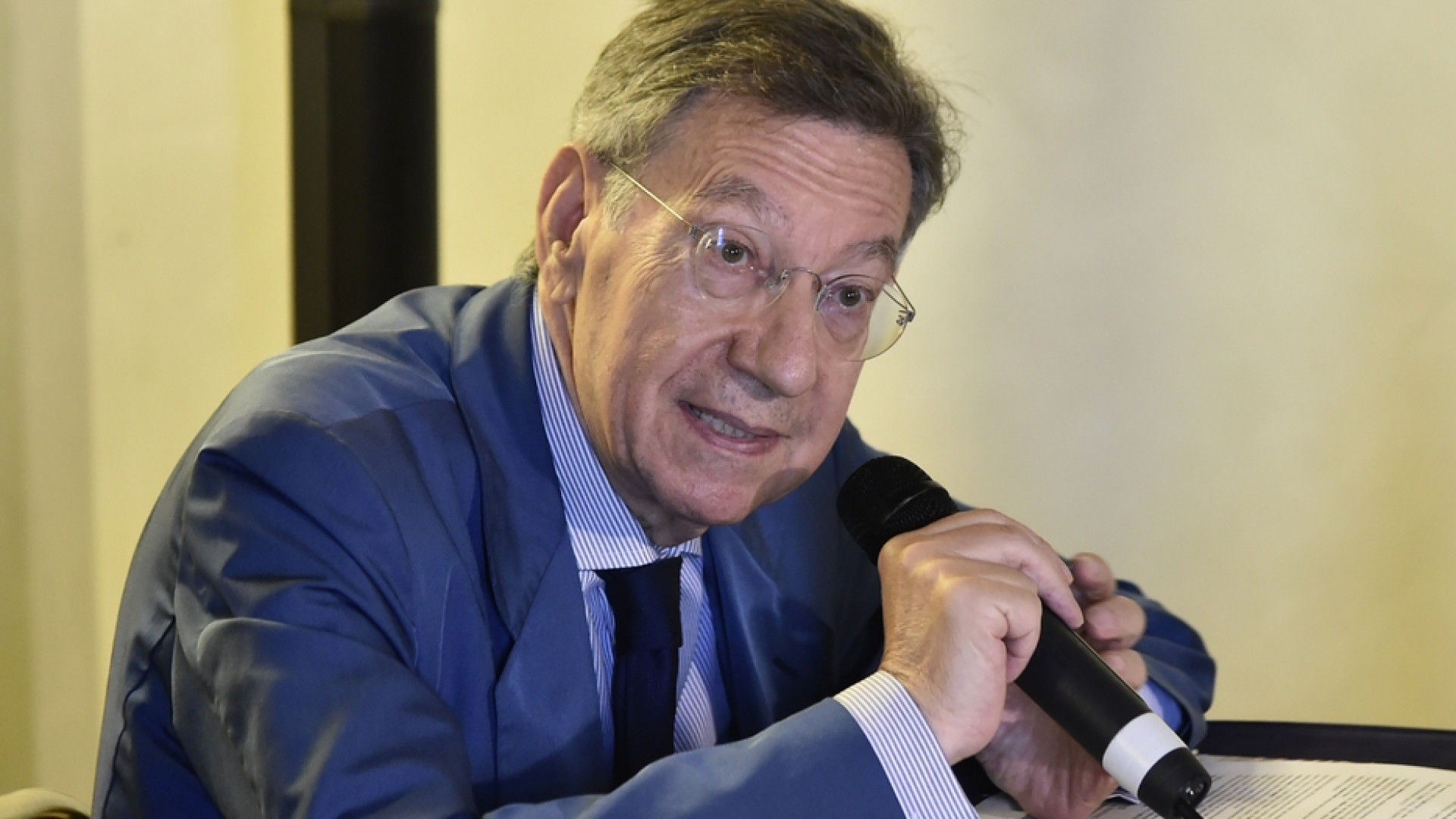 Immagine di Mirabelli sulla legge omofobia: no a censure, meglio agire su aggravanti
