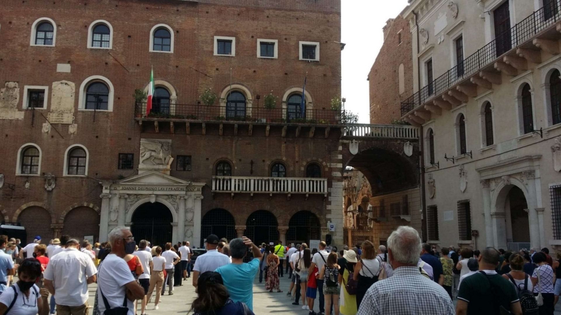 Immagine di #restiamoliberi: mobilitazione in tutta Italia