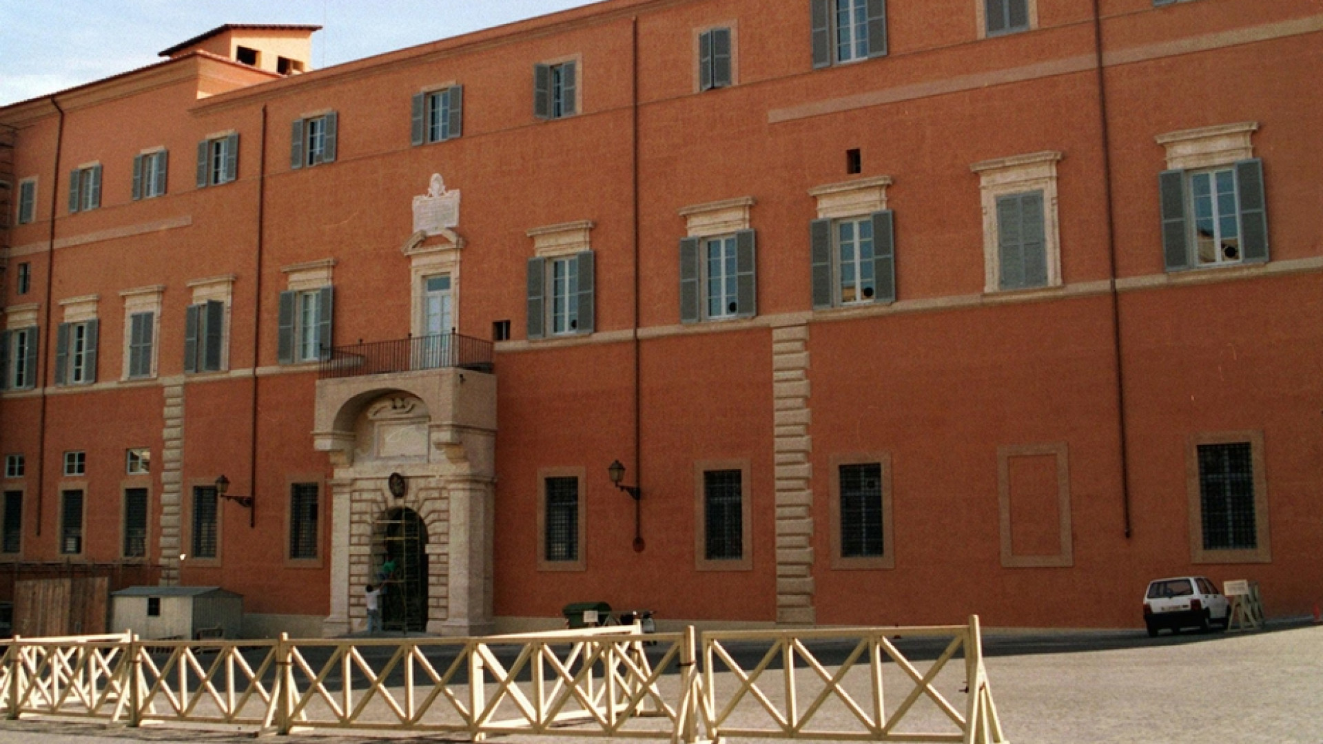 Immagine di Lotta agli abusi, arriva il vademecum