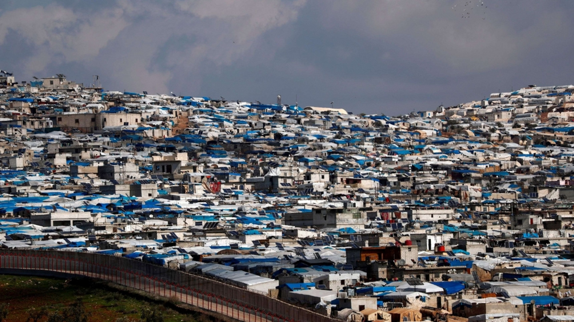 Immagine di Il contagio arriva tra i disperati di Idlib