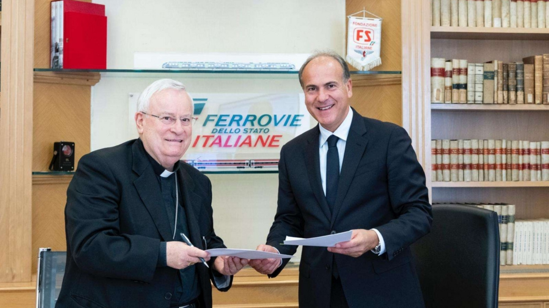 Immagine di Tra Cei e Ferrovie convenzione su cappellani e spazi religiosi