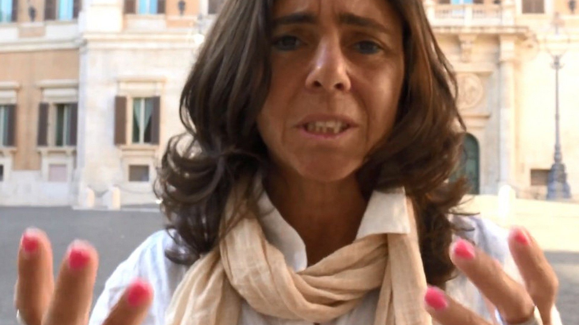 Immagine di «In catene, per mio figlio». La battaglia infinita di Giada