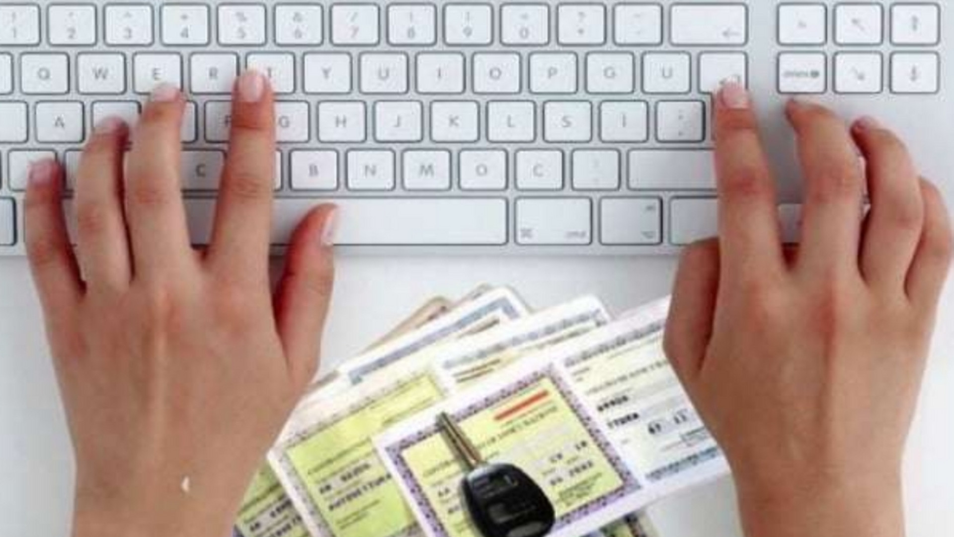 Immagine di Auto, aumentano i siti che vendono assicurazioni false