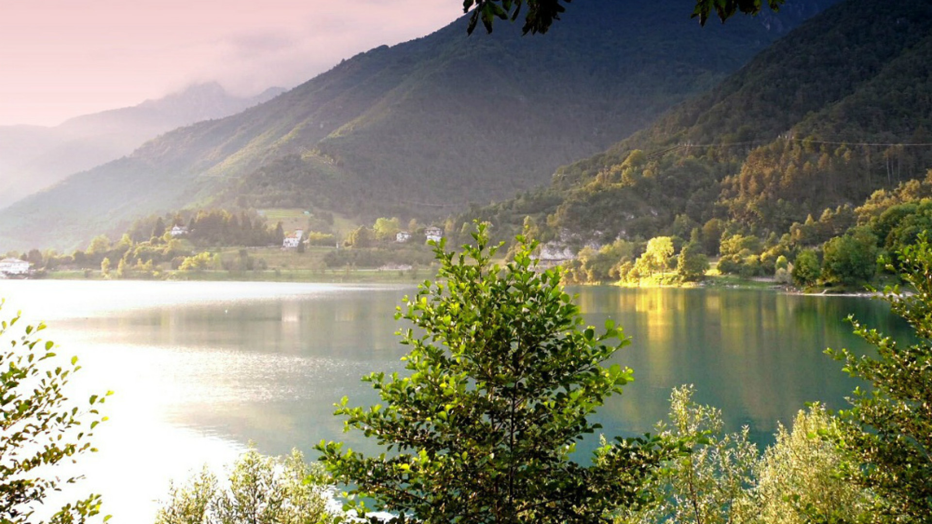 Immagine di In Trentino, la Valle di Ledro è meta di relax e passeggiate