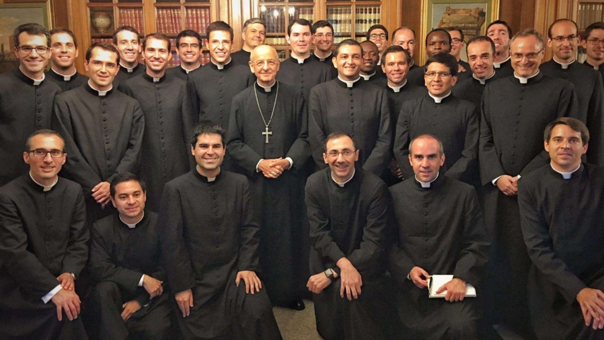 Immagine di Il cardinale Parolin ordina 29 sacerdoti dell'Opus Dei