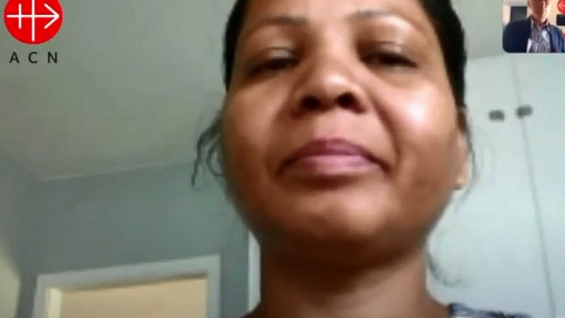 Immagine di Asia Bibi: «Il Pakistan ponga fine alla piaga delle spose bambine»