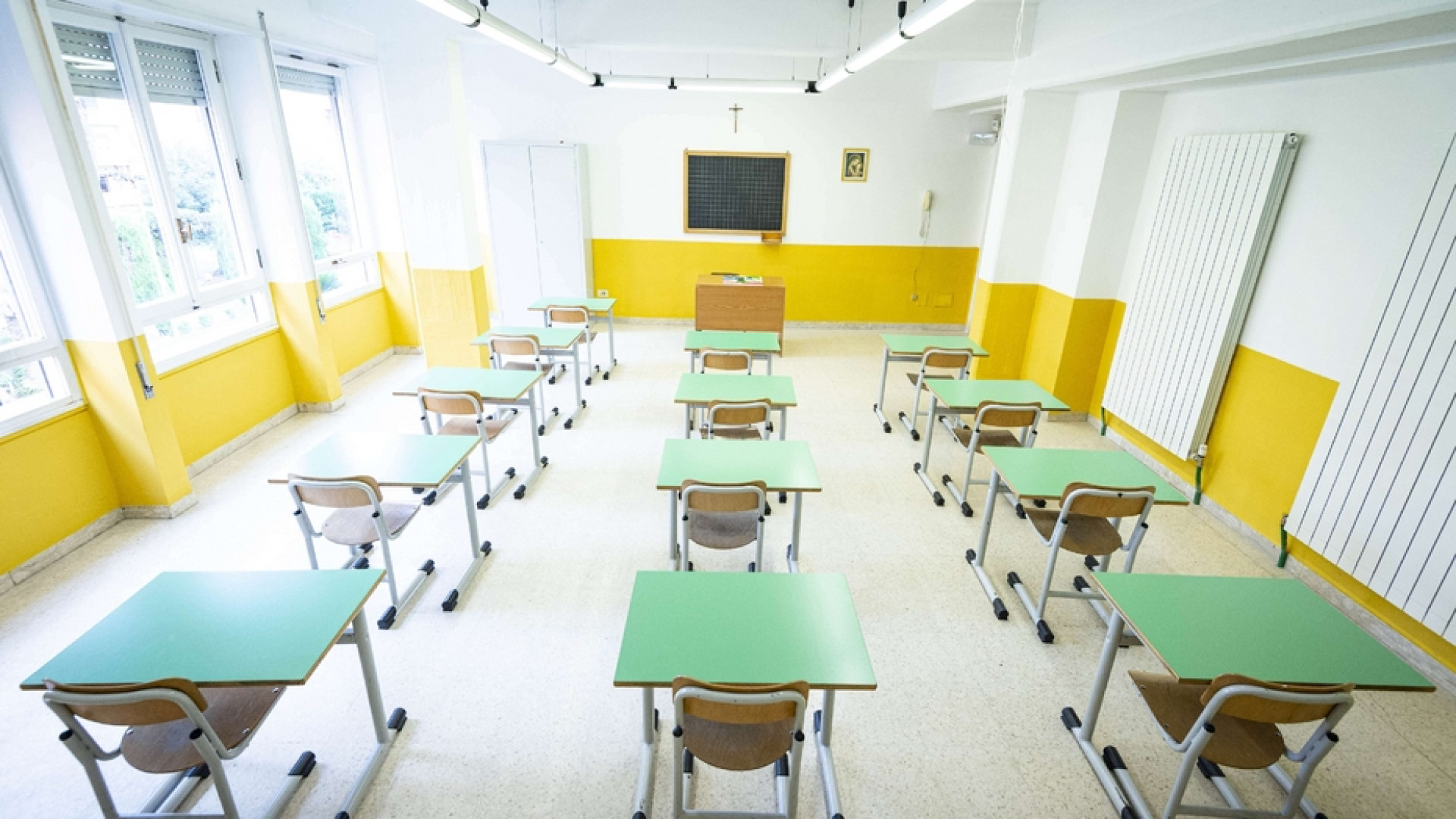 Immagine di Mascherine fai da te e temperatura. A scuola è già febbre da ripartenza