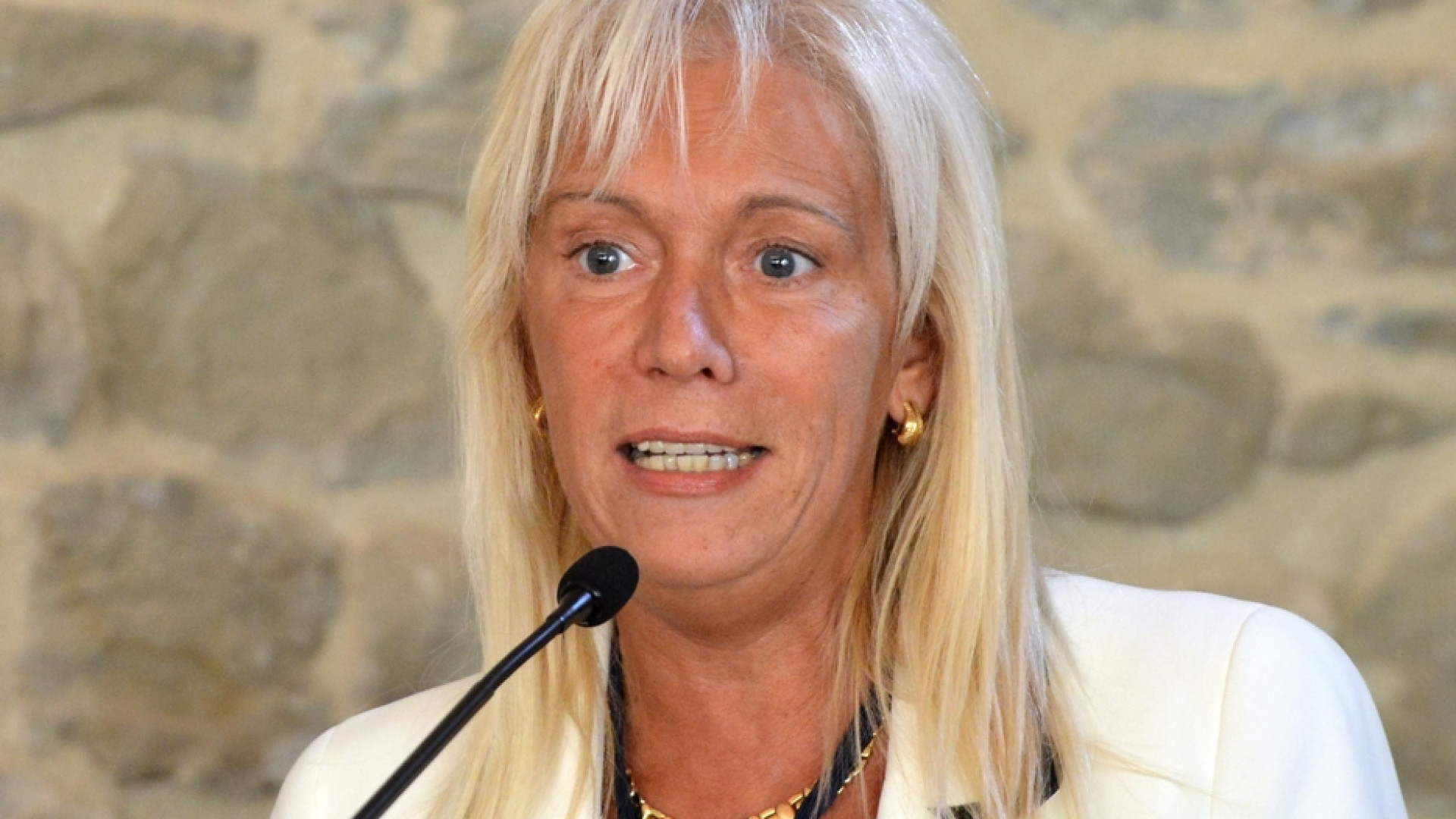 Immagine di «Vedere» la vera pillola. Serve un altro femminismo