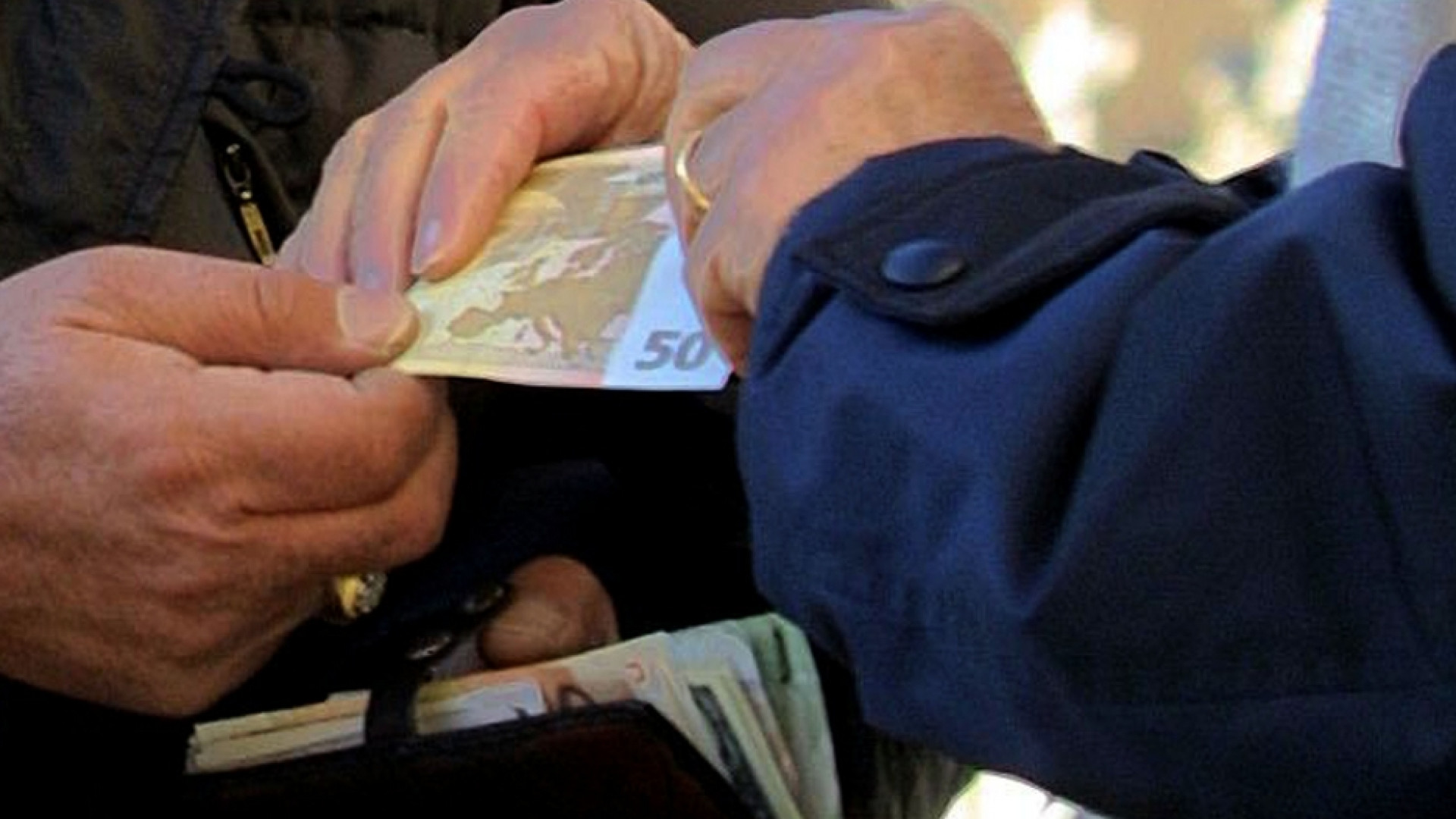 Immagine di Covid e usura, così la mafia «sostiene» le imprese in difficoltà