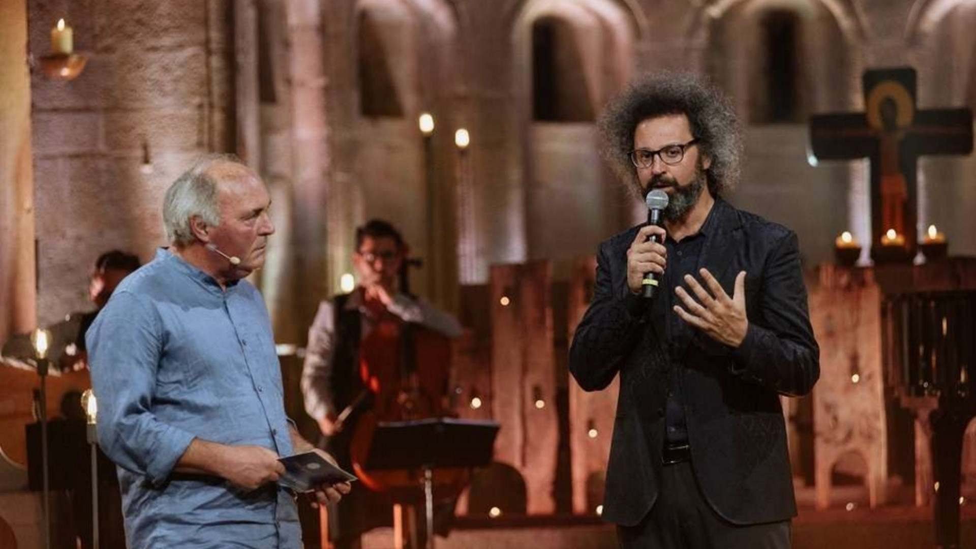 Immagine di Cristicchi e don Verdi: le poche parole che contano per cambiare noi stessi