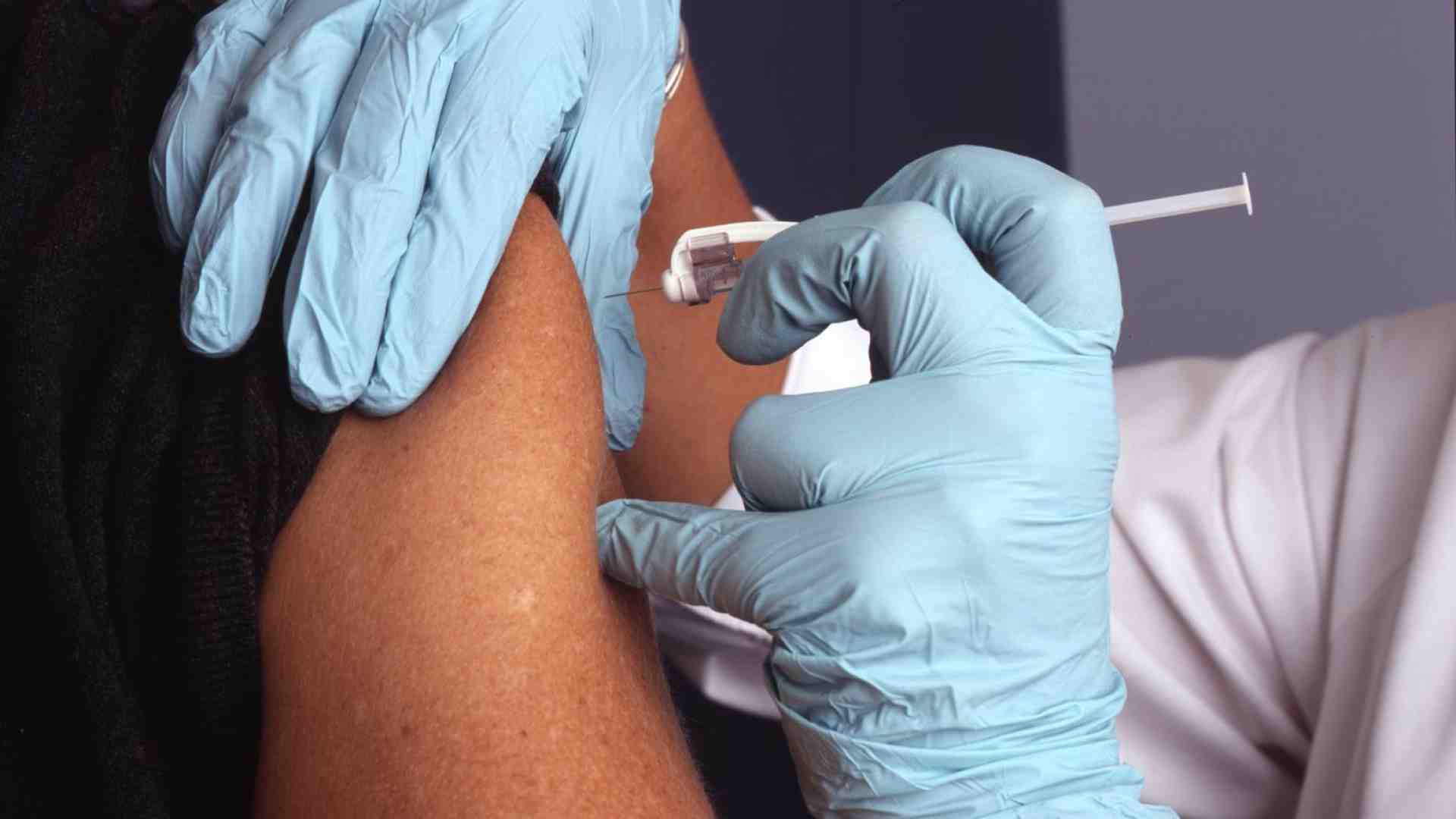 Immagine di È corsa al vaccino per proteggersi  dall’influenza