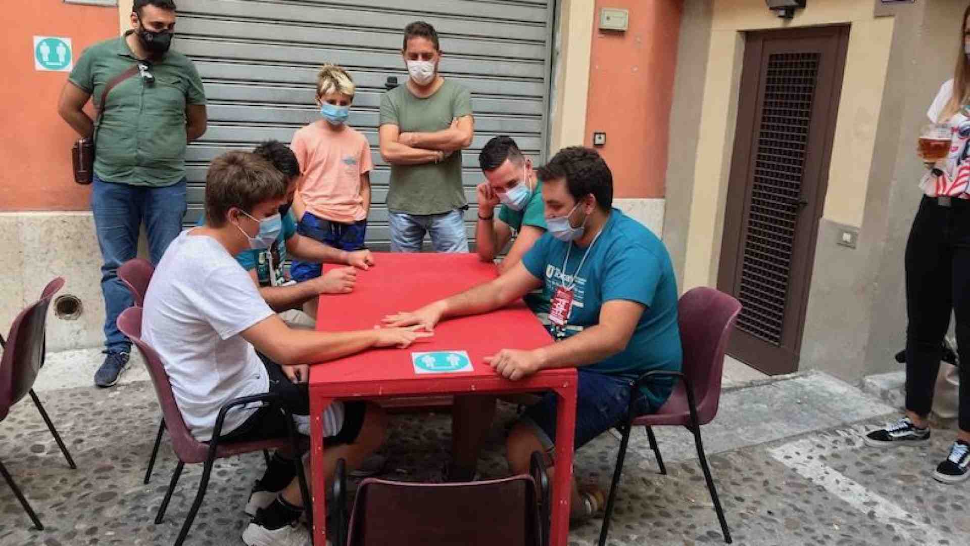Immagine di Giocare per sorridere anche in tempo di Covid