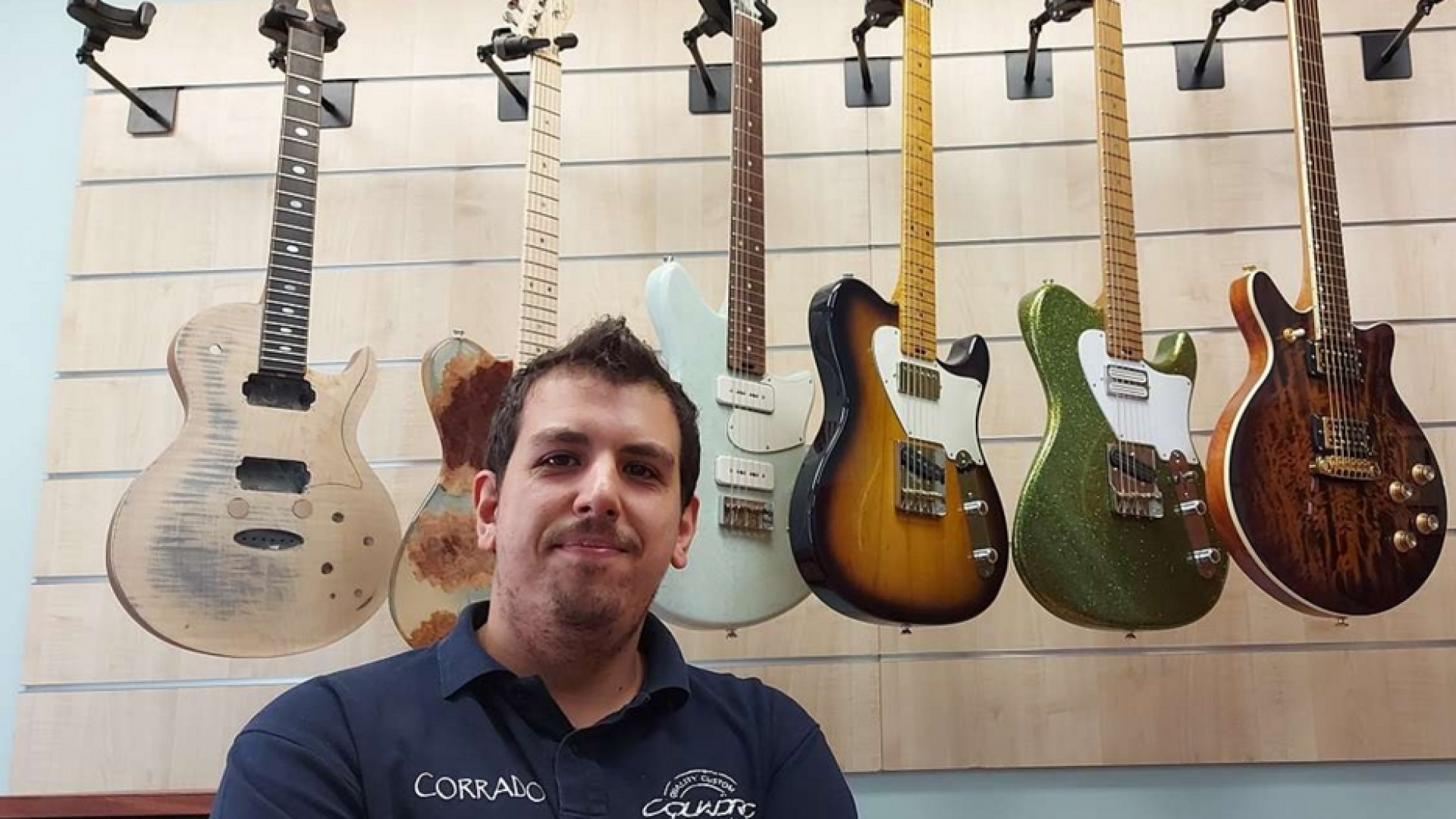 Immagine di Le chitarre di Carpinteri nate sulle note di Brian May