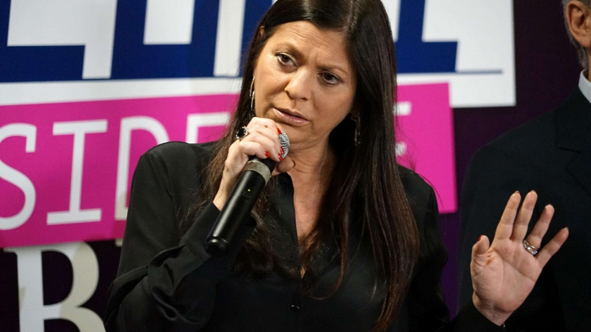 Immagine di Jole Santelli: «Sono scesa in campo, perché amo la mia terra»