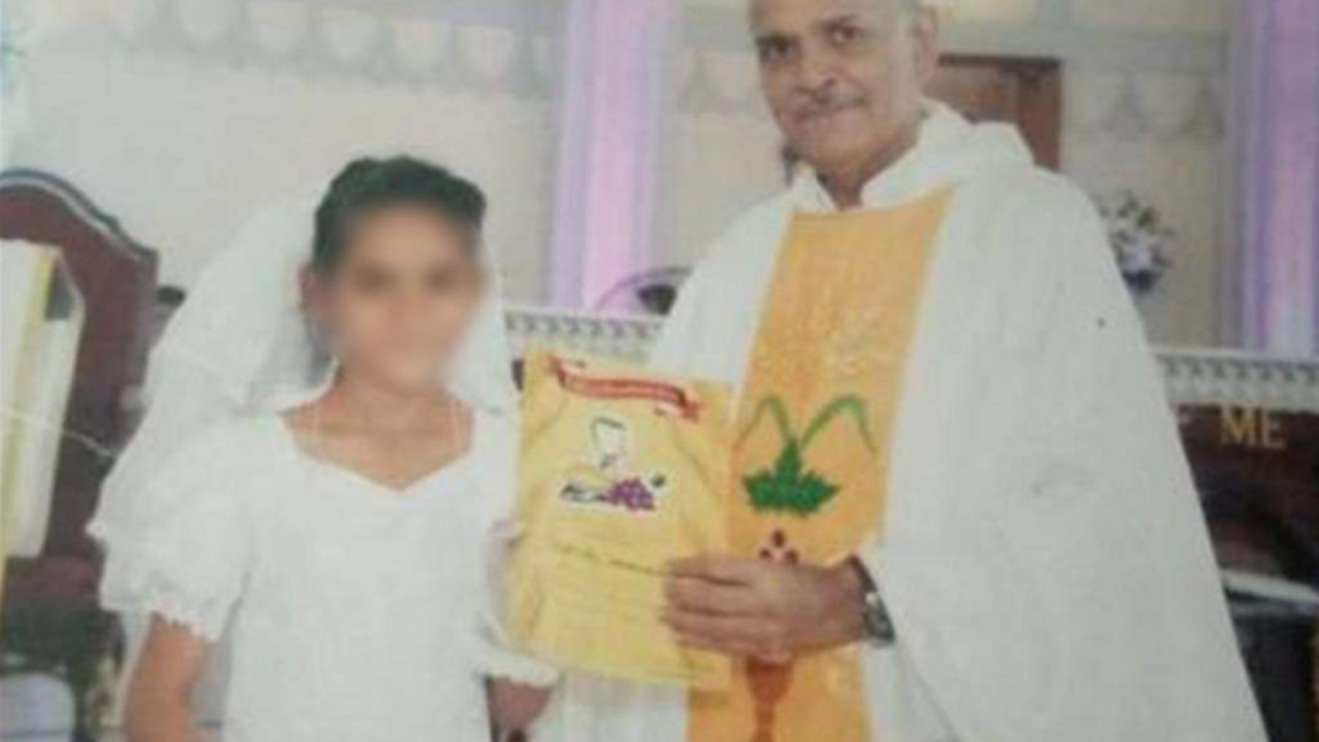 Immagine di Liberata la 13enne cristiana rapita, convertita e sposata con la forza