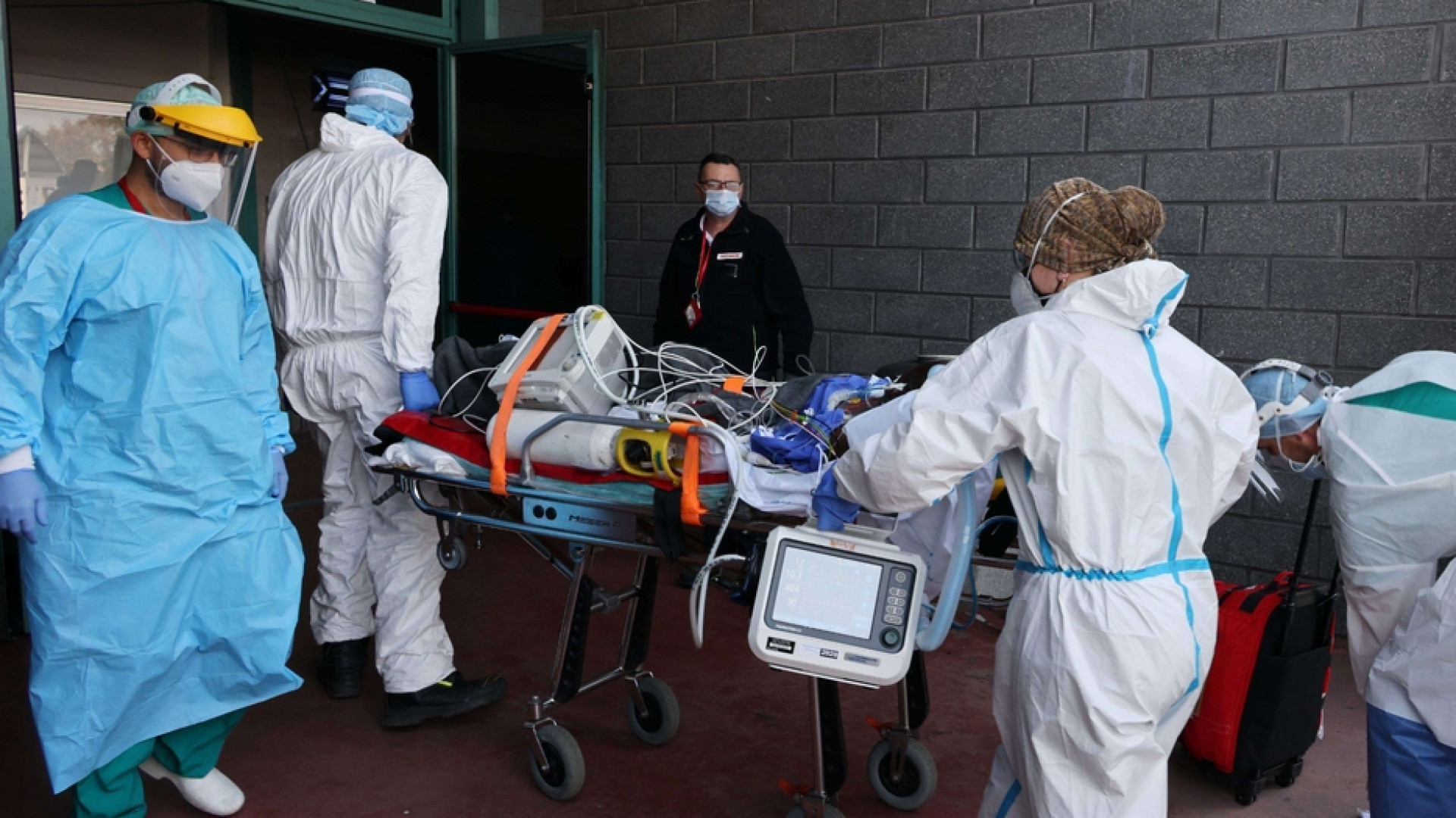 Immagine di I medici stranieri dimenticati dall'Italia, persino nell'emergenza