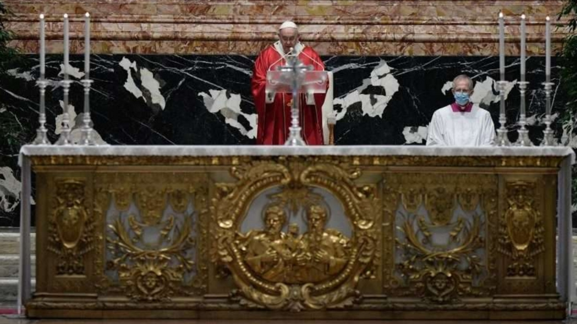 Immagine di Il Papa: smarriti di fronte alla morte, ma la risurrezione non è un miraggio