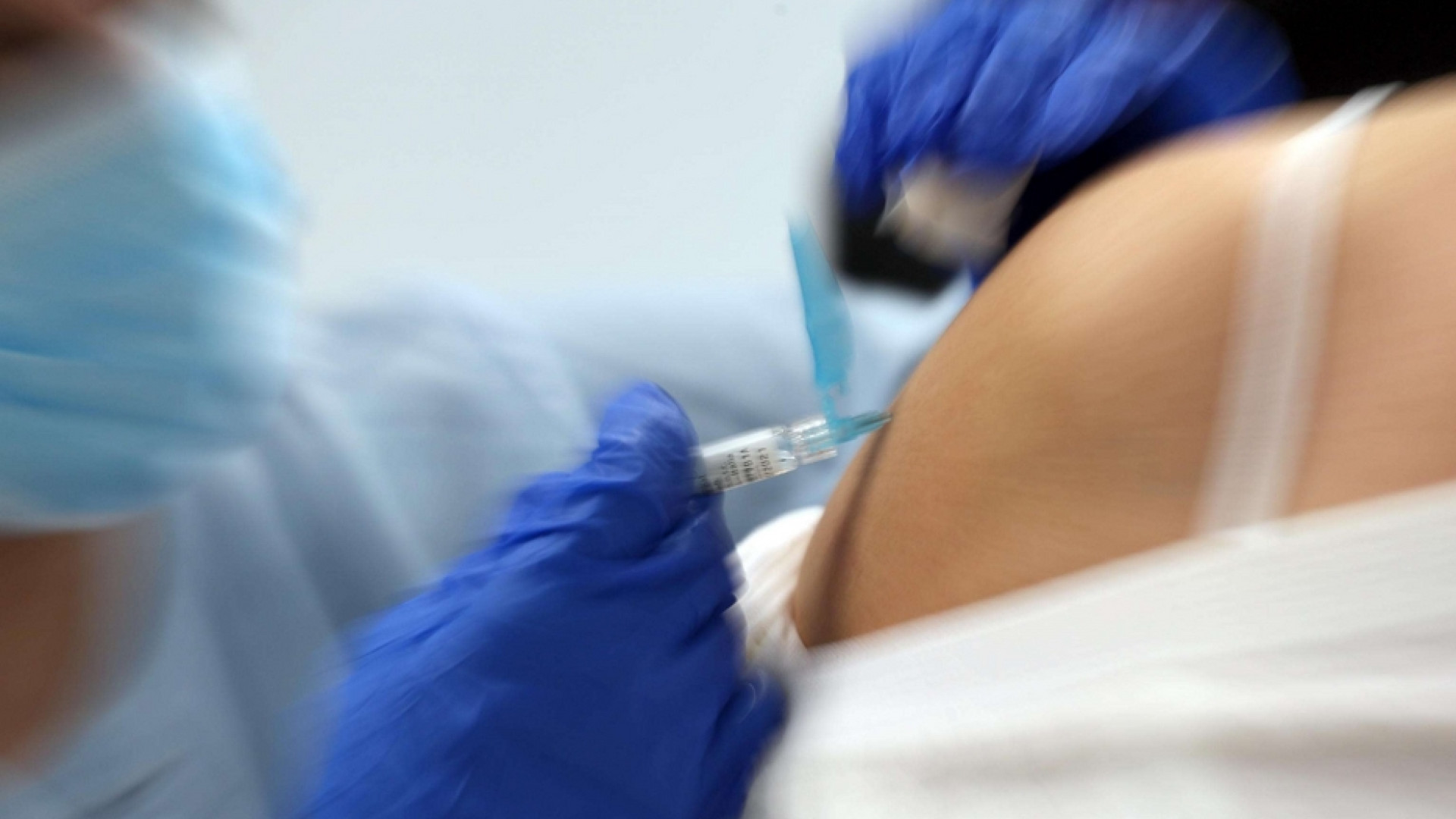 Immagine di Vaccino efficace al 90%. «Entro l'anno dosi per 25 milioni di persone»