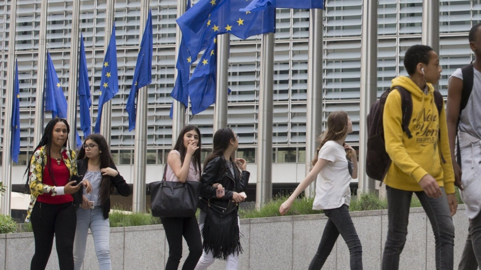 Immagine di Lavoro, formazione, futuro: le richieste dei giovani italiani all'Europa