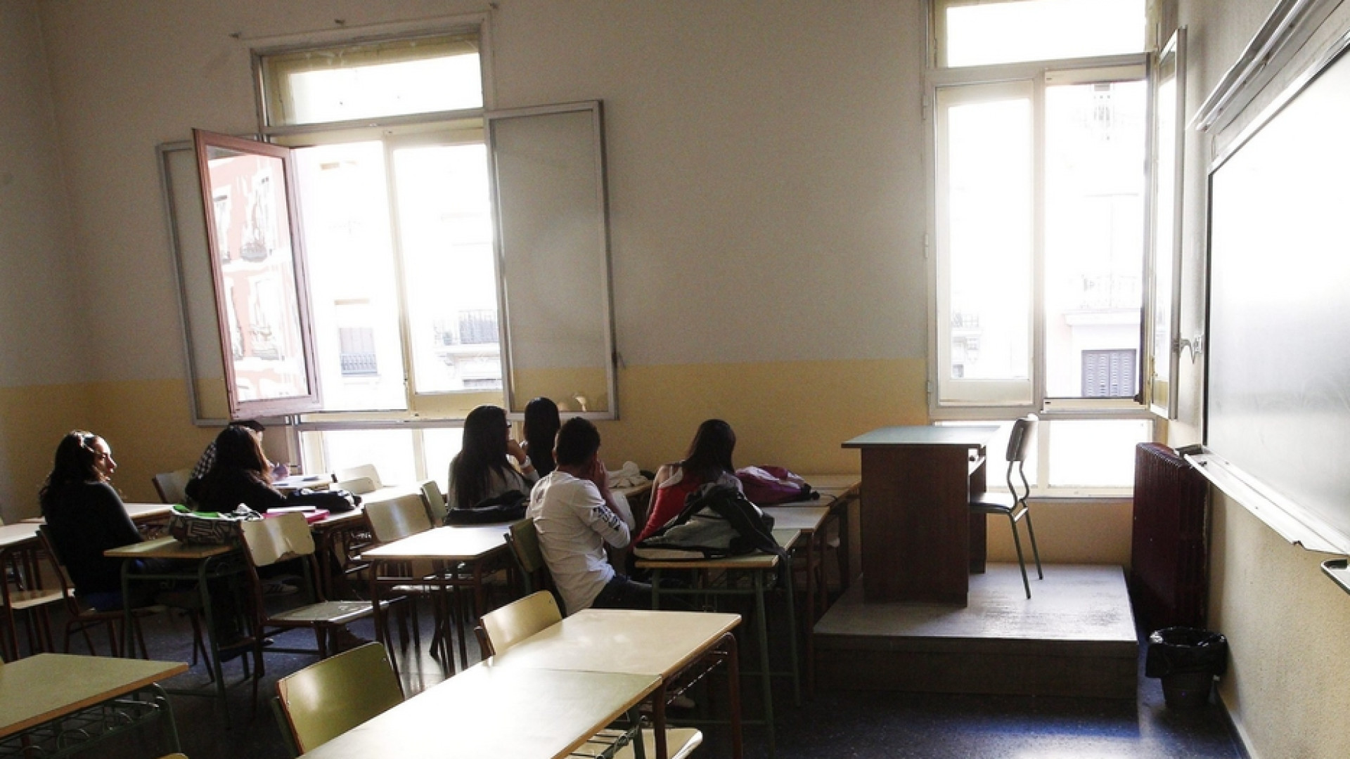 Immagine di Madrid, lo spagnolo non sarà più la prima lingua a scuola