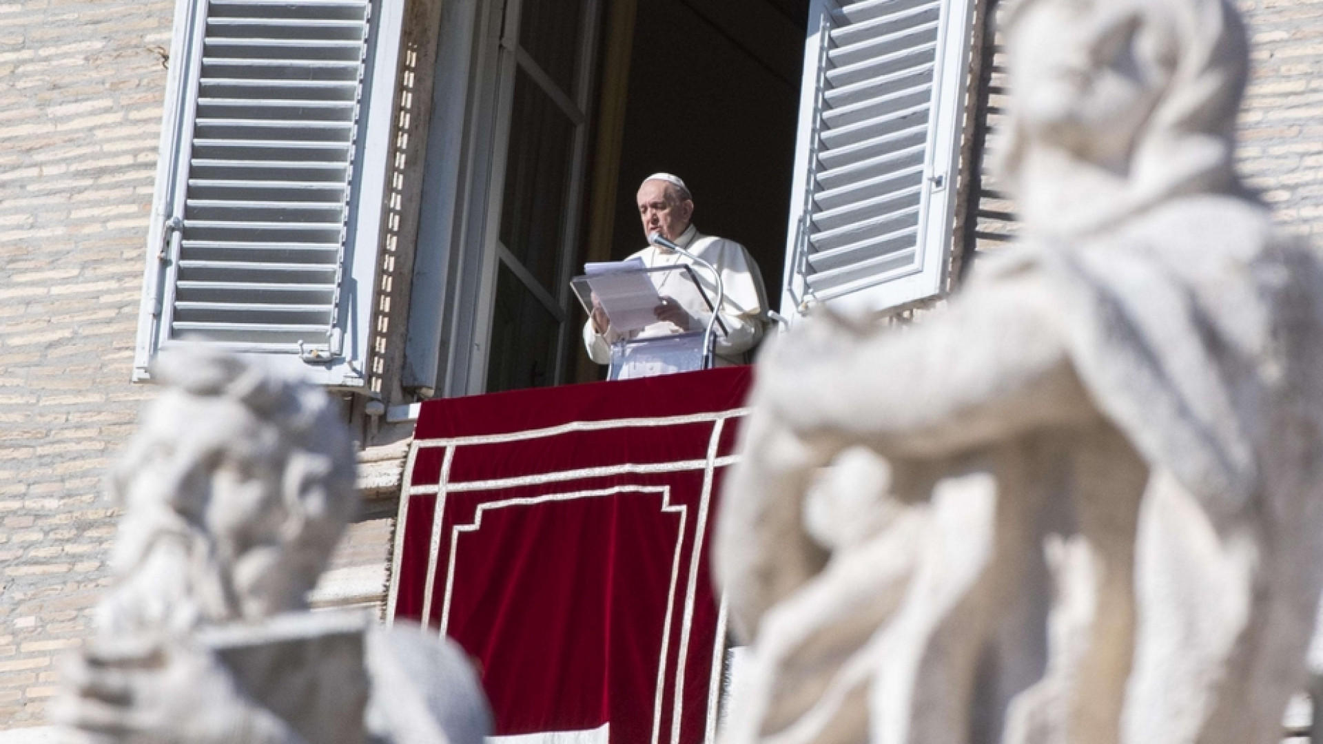 Immagine di Il Papa ha ricordato le ferite del terremoto in Irpinia