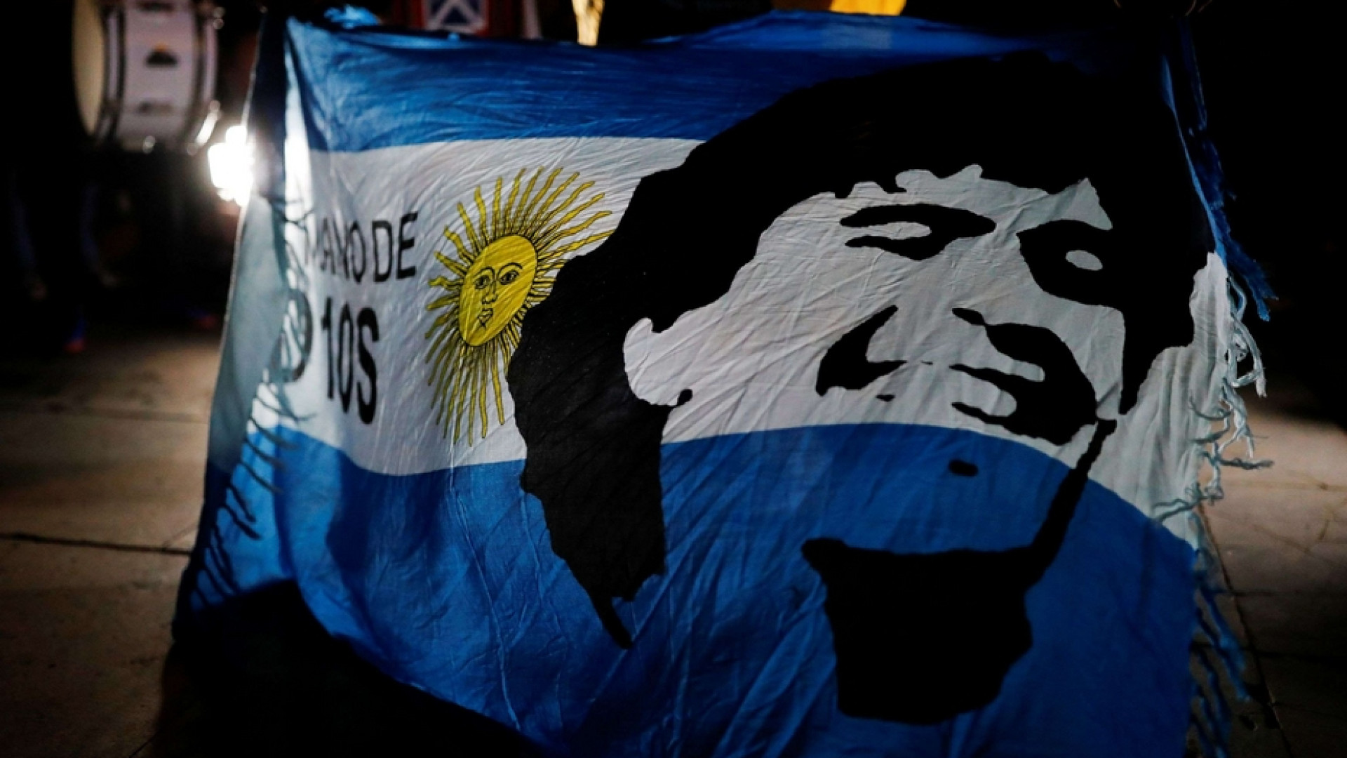 Immagine di Fratelli napoletani e argentini grazie per esservi ribellati alla morte