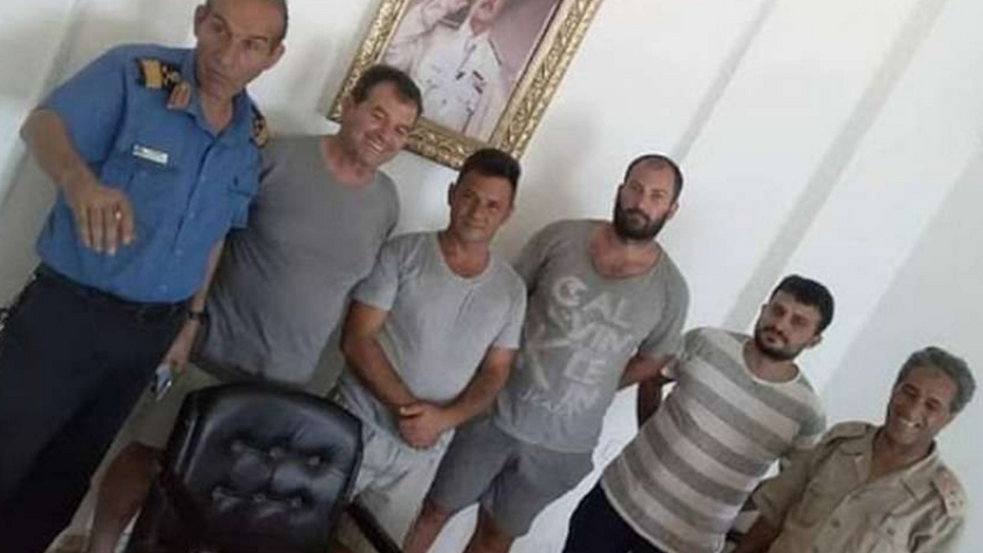 Immagine di I pescatori italiani ostaggi del silenzio da 90 giorni. Il ricatto del generale