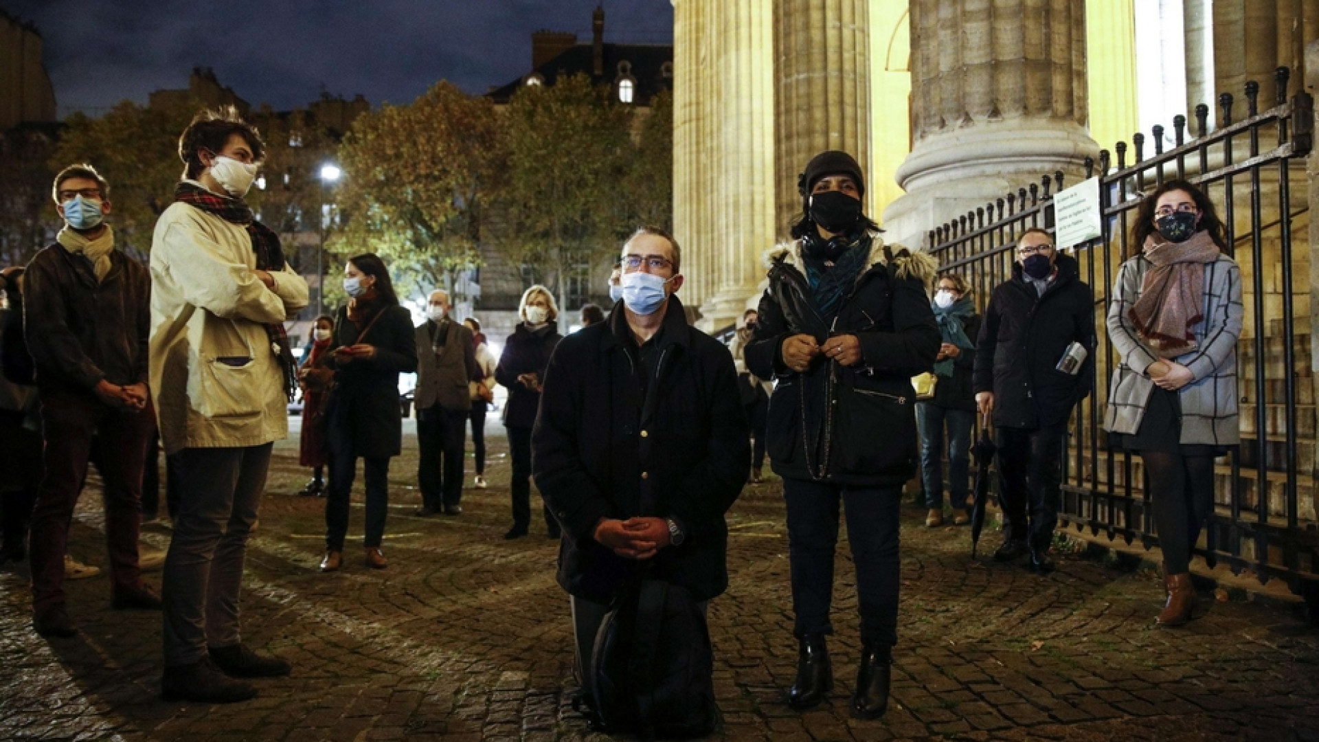 Immagine di Il governo francese dovrà rivedere il limite dei 30 fedeli a Messa
