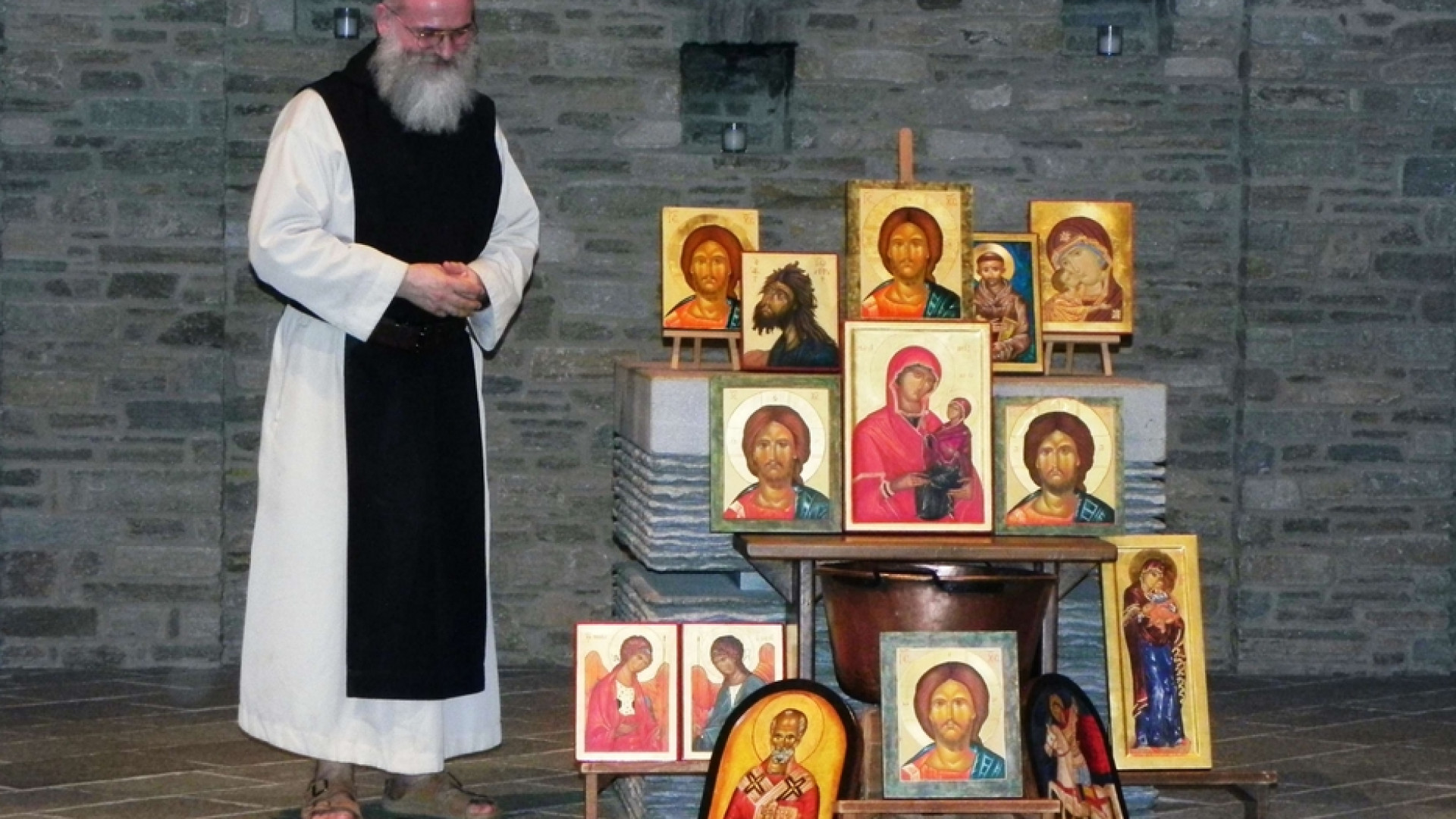 Immagine di Dipingere icone svelando il Cristo che hai nel cuore