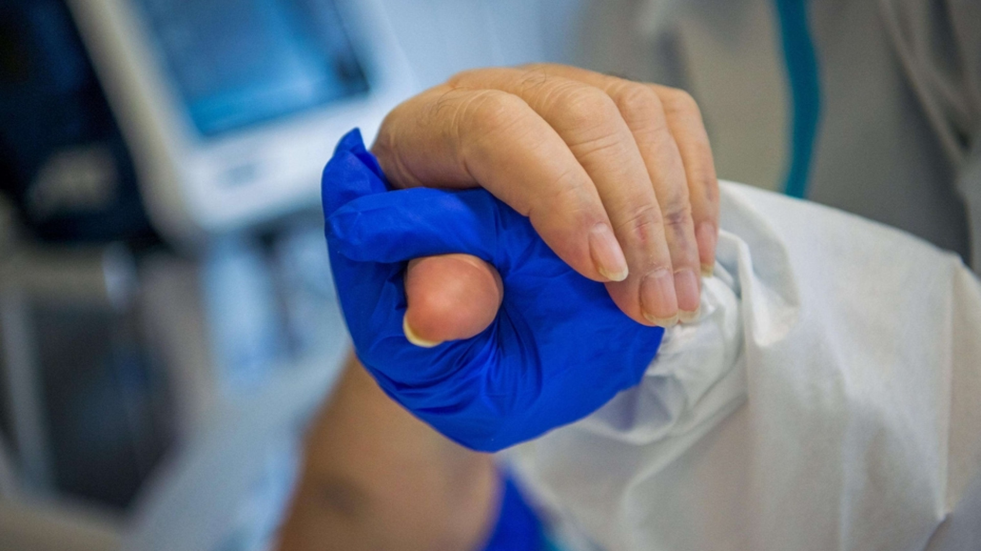 Immagine di La Cei: cura e relazione, la vita umana è indisponibile fino all'ultimo